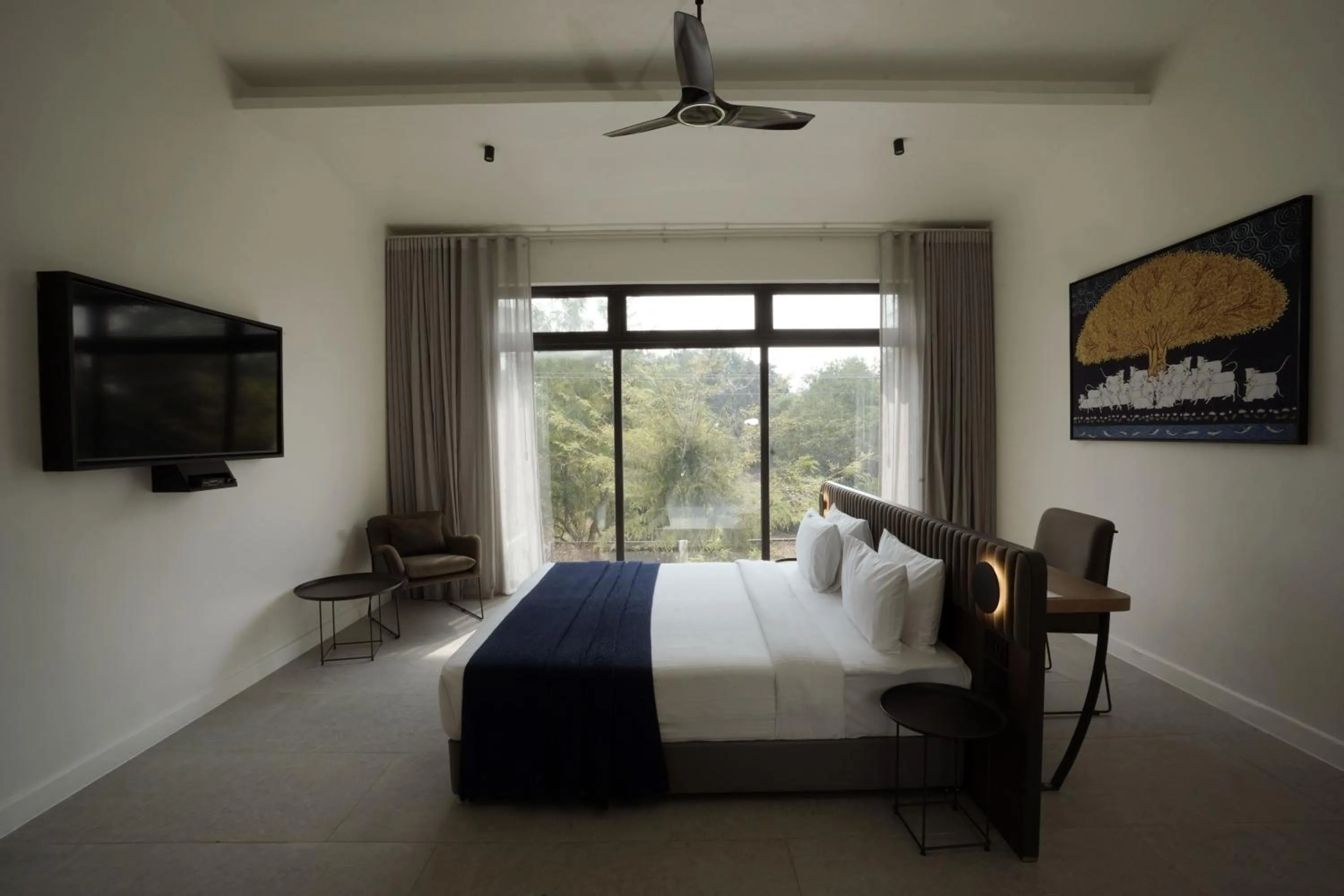 Photo of the whole room, Bed in Best Western Resort Country Club