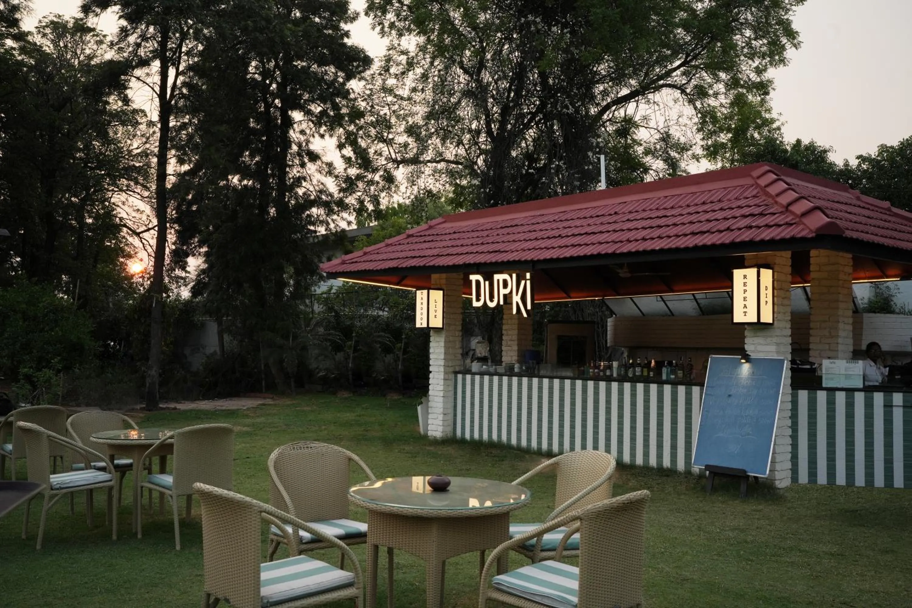 Restaurant/places to eat in Resort Country Club, Manesar - WorldHotels Distinctive