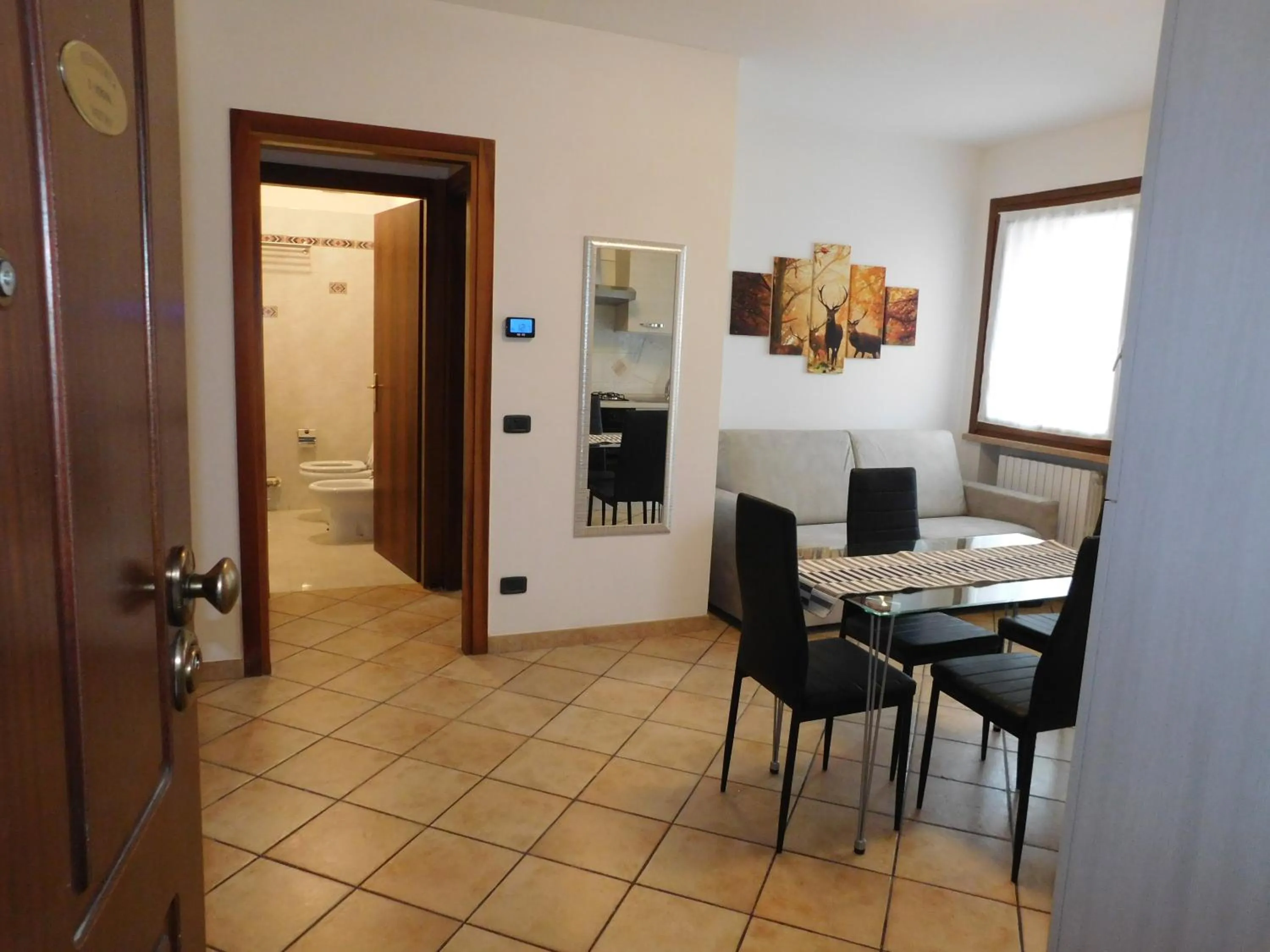 Photo of the whole room in Residenza Meeting