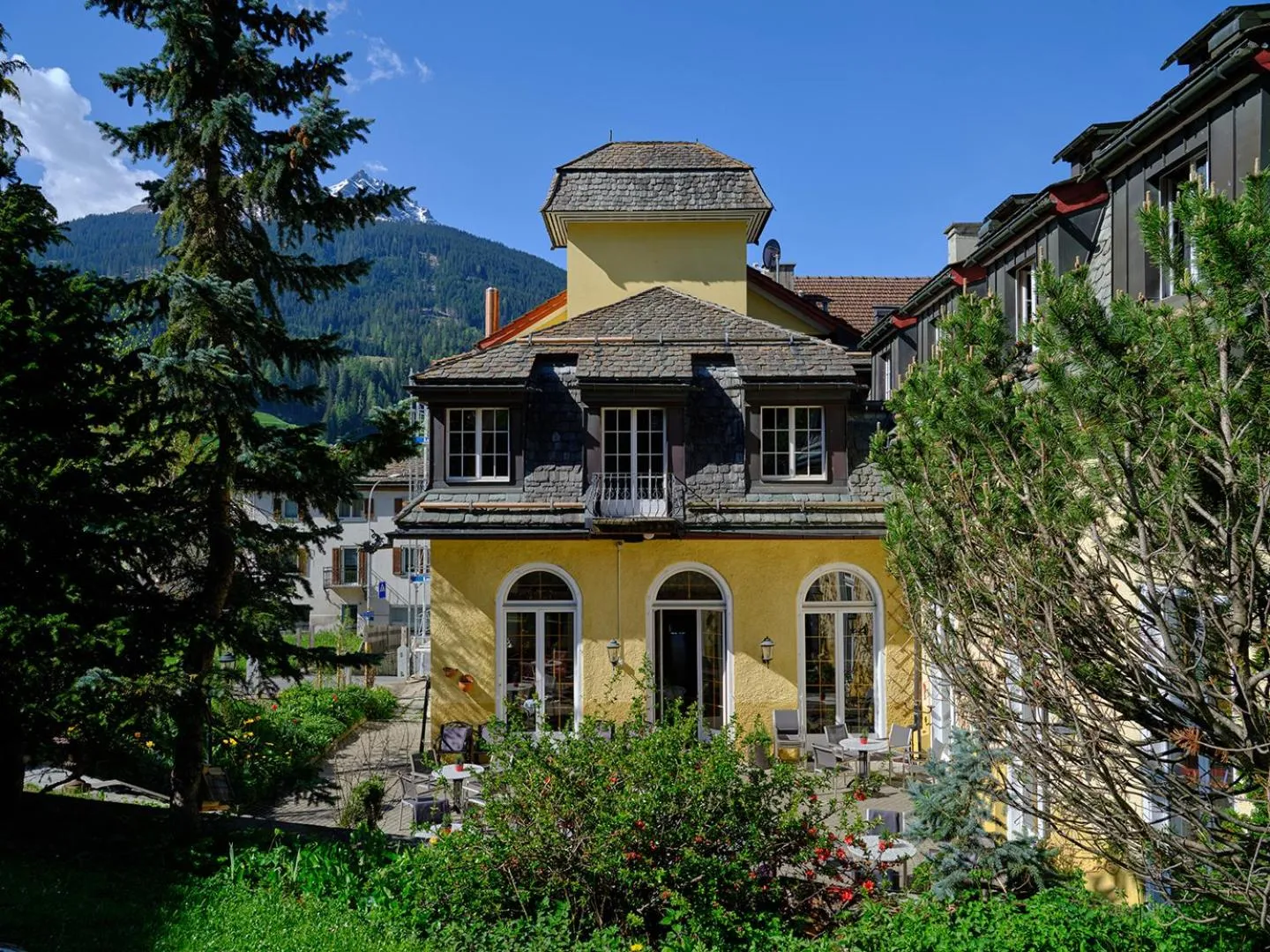 Property building in Hotel Piz Mitgel