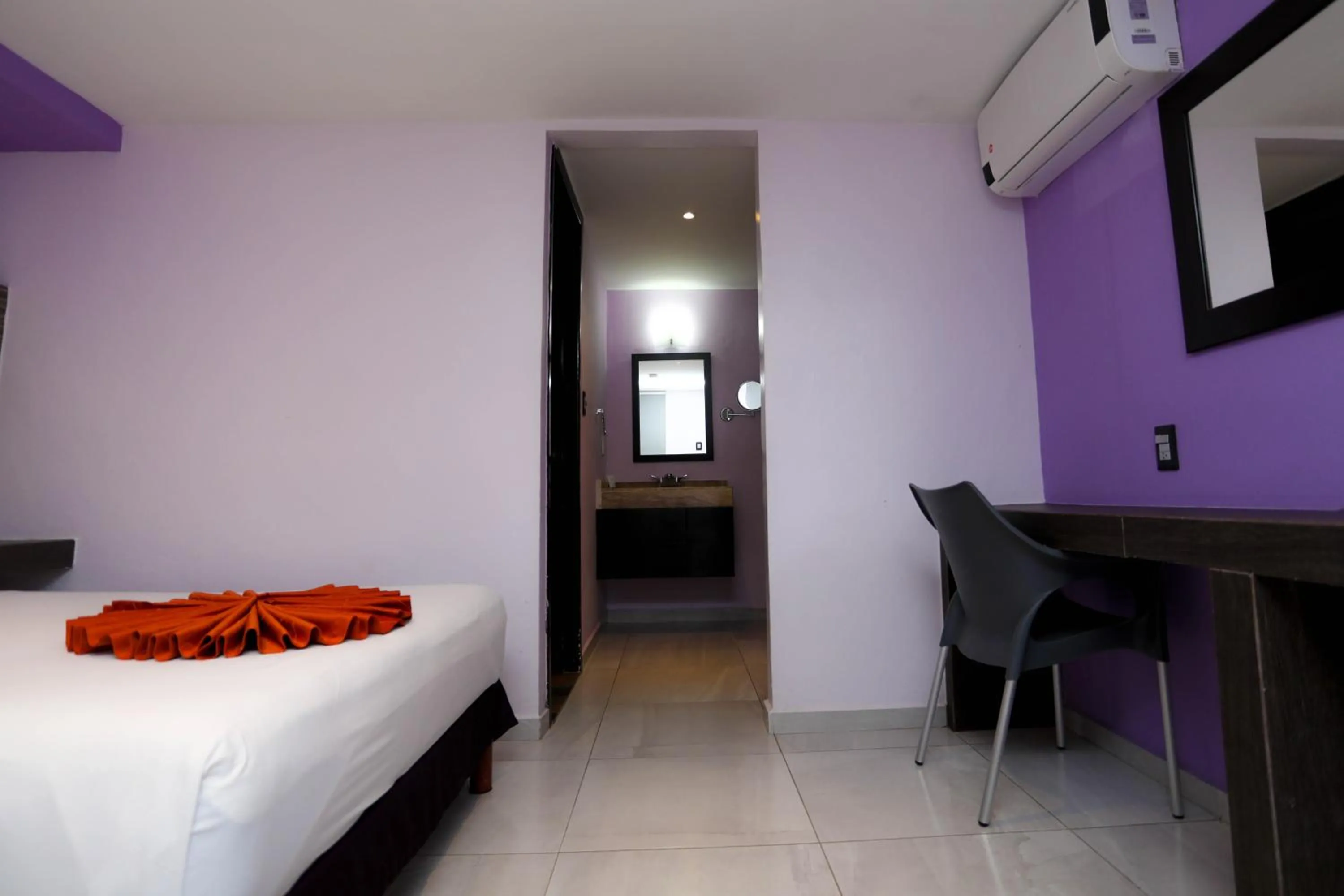 Photo of the whole room, Bed in Hotel Kavia