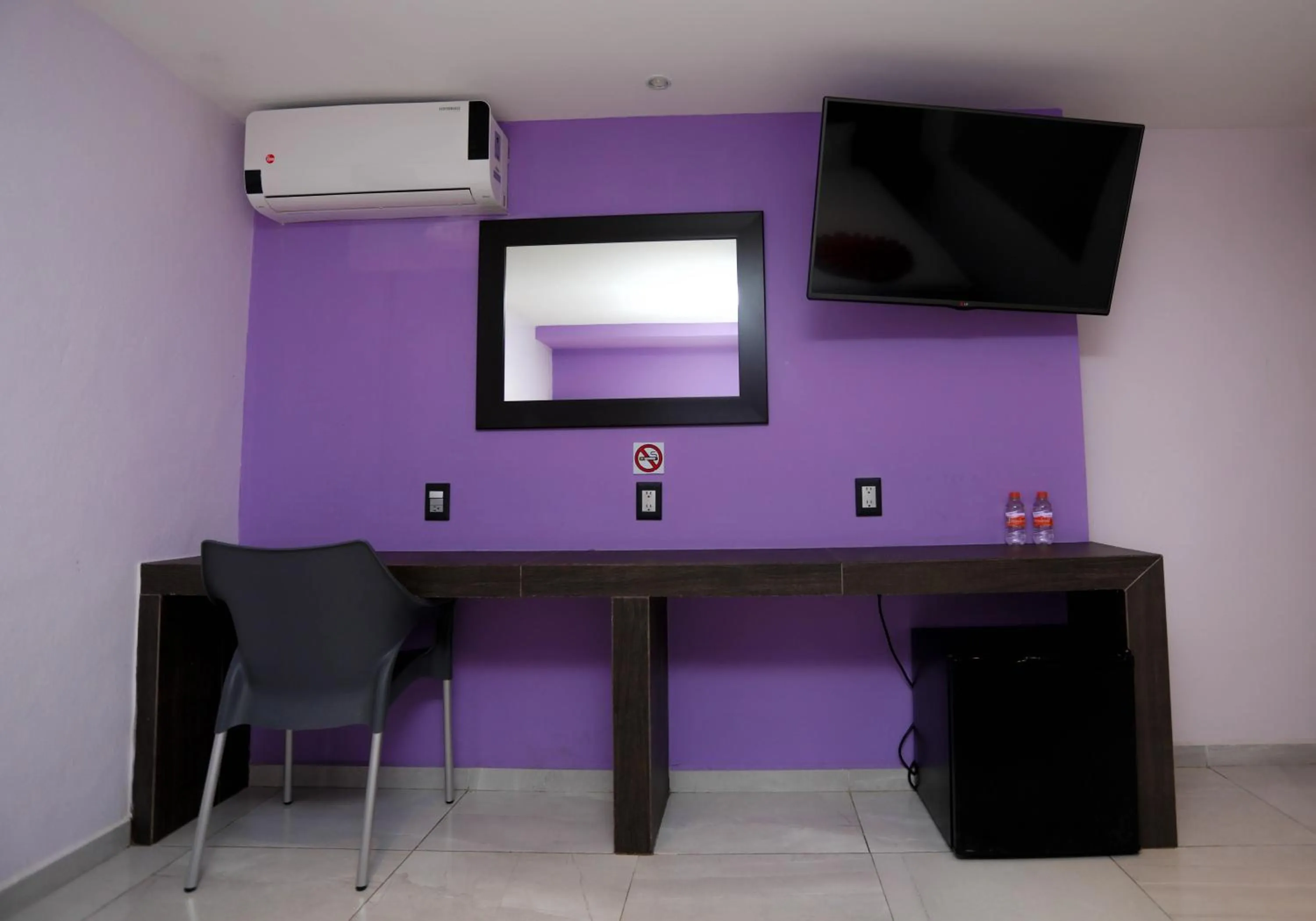 Photo of the whole room in Hotel Kavia