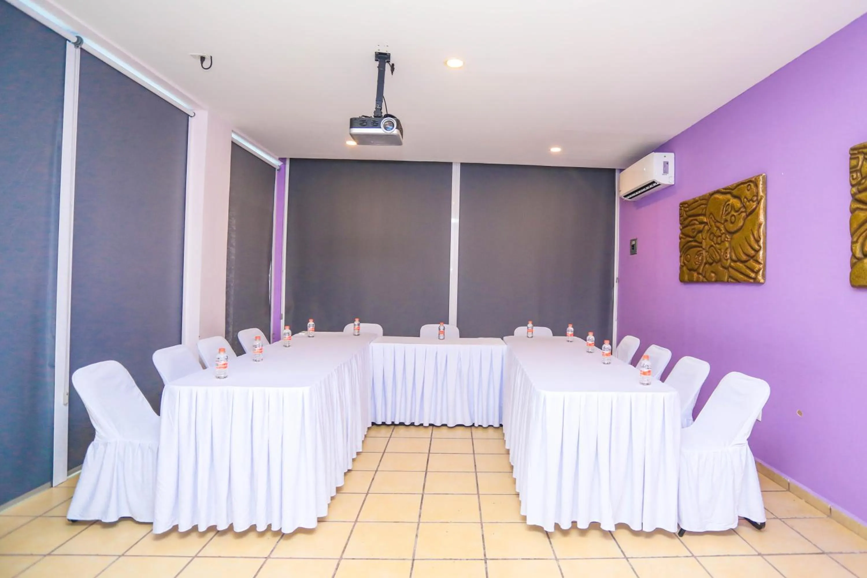 Meeting/conference room in Hotel Kavia