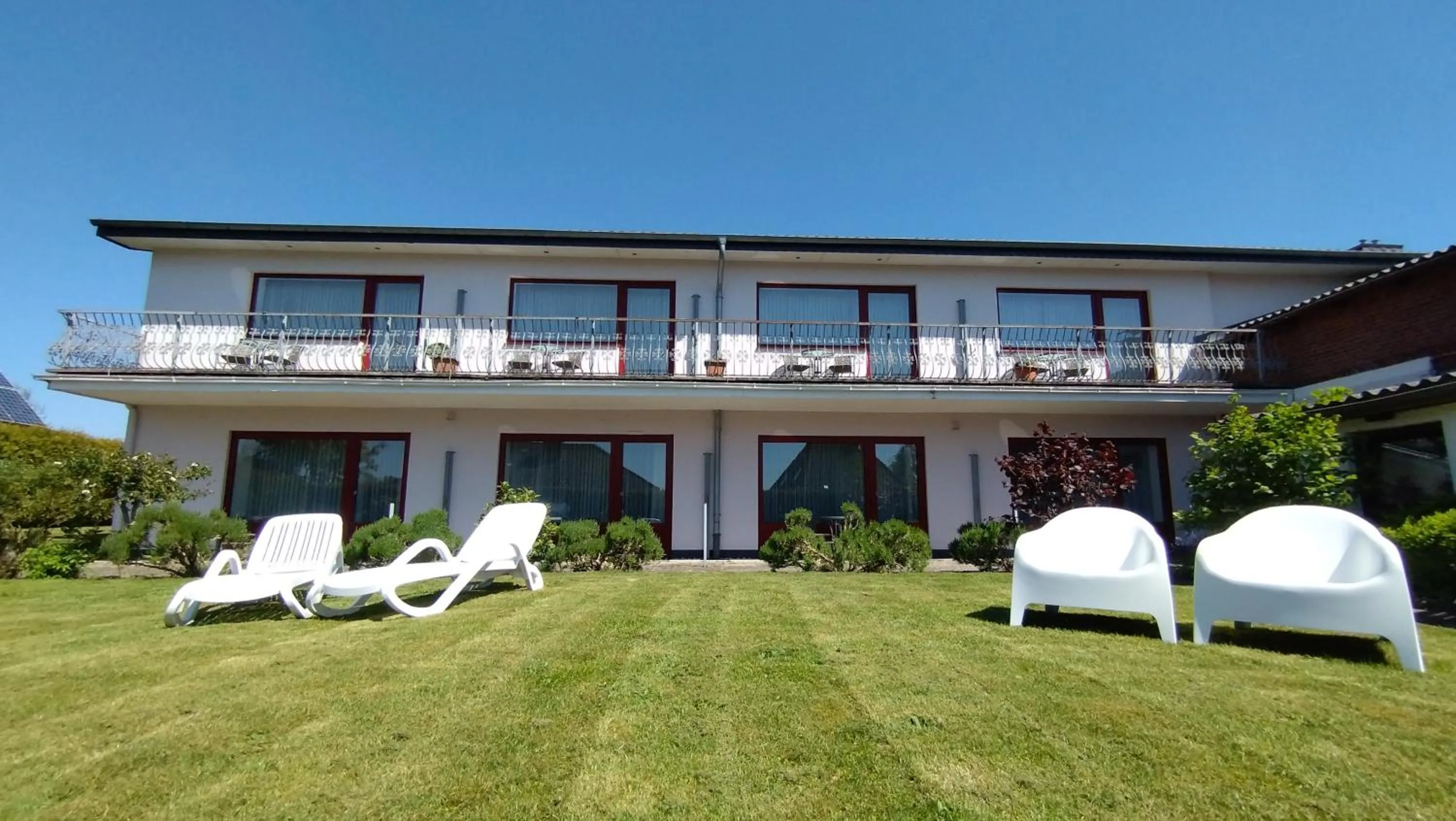 Property building in Ostseehotel Kappeln by team SchleiFee