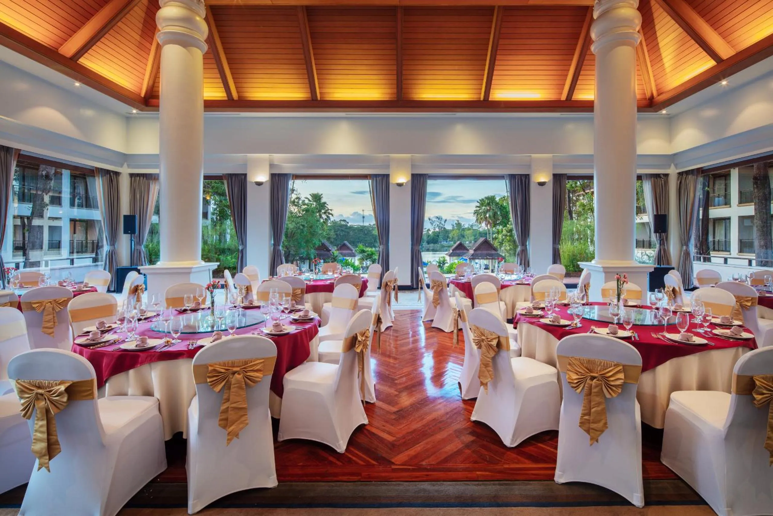 Banquet/Function facilities in Tawa Ravadee Resort Prachinburi, a member of WorldHotels Distinctive