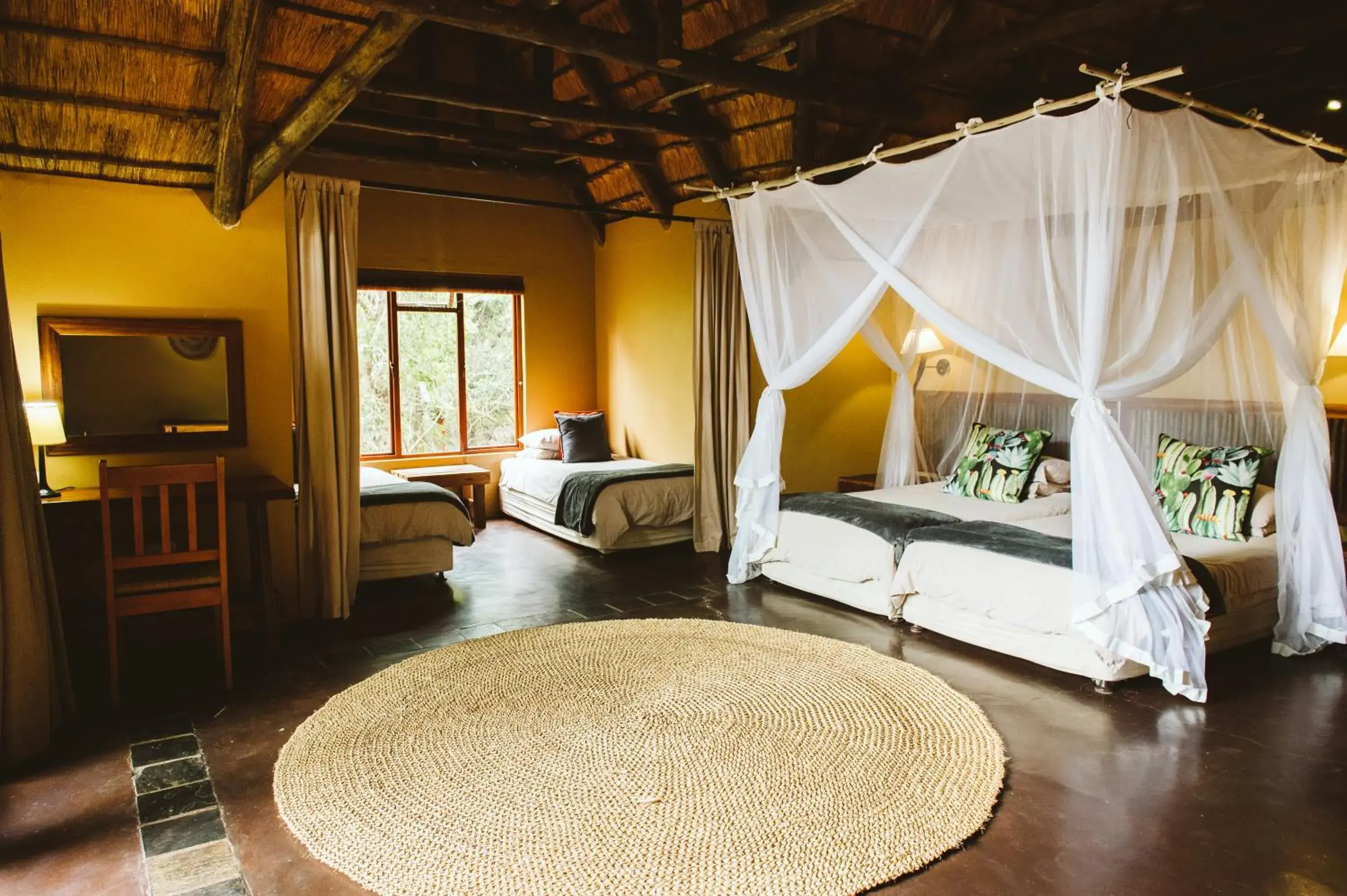 Chalet - single occupancy in Hluhluwe River Lodge Chalet - single occupancy in Hluhluwe River Lodge