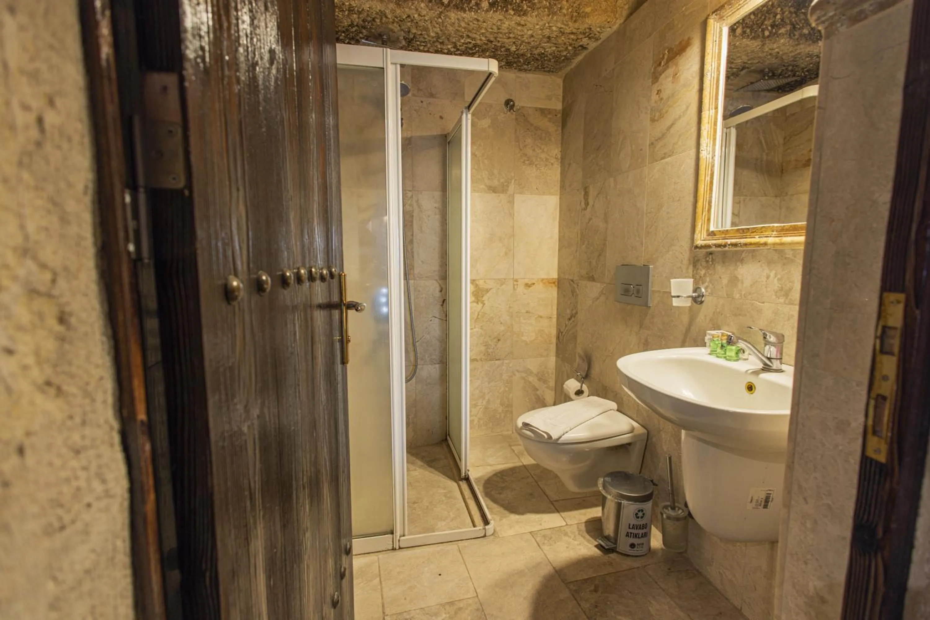 Shower in Century Cave Hotel