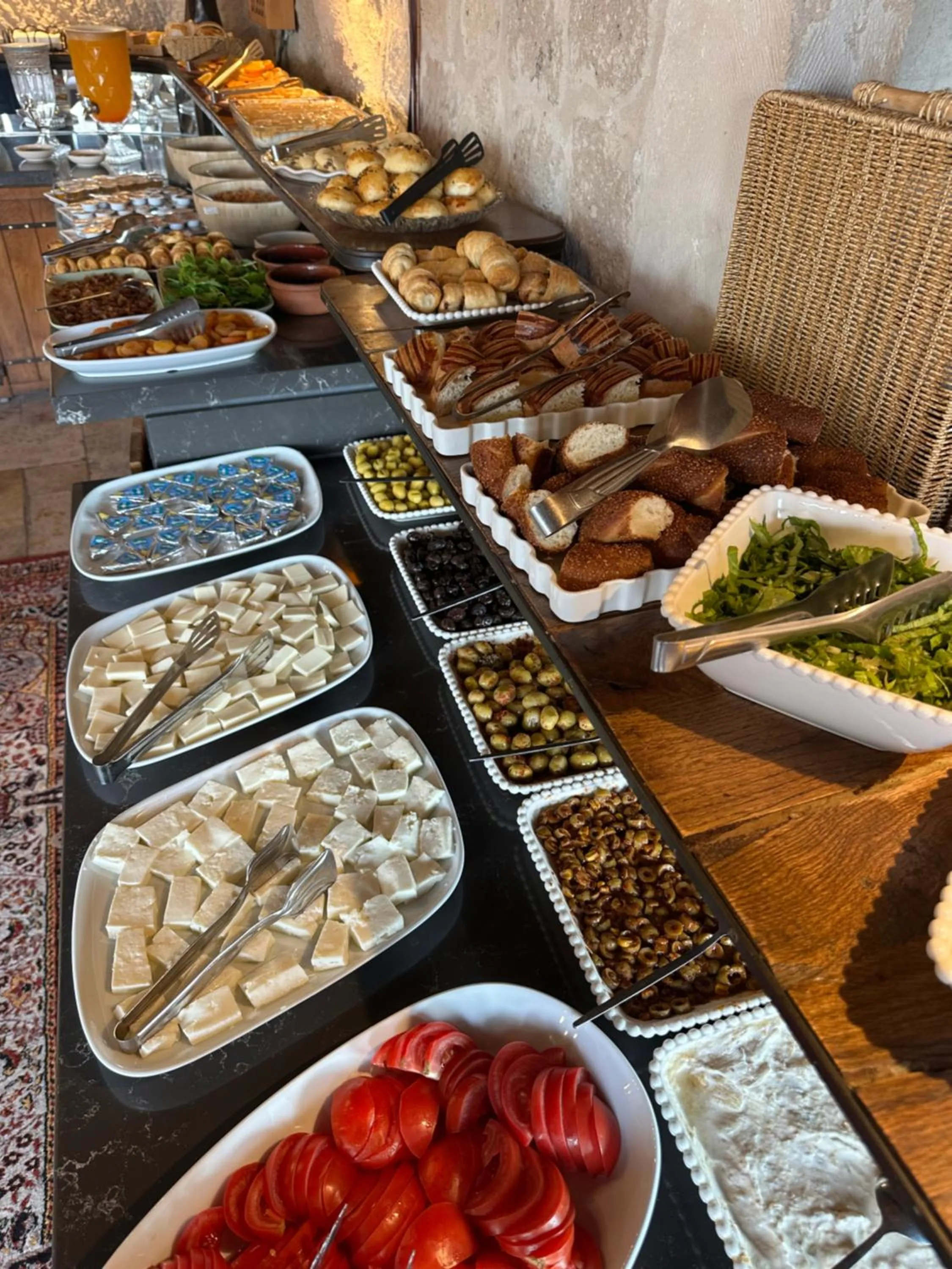 Food and drinks in Century Cave Hotel