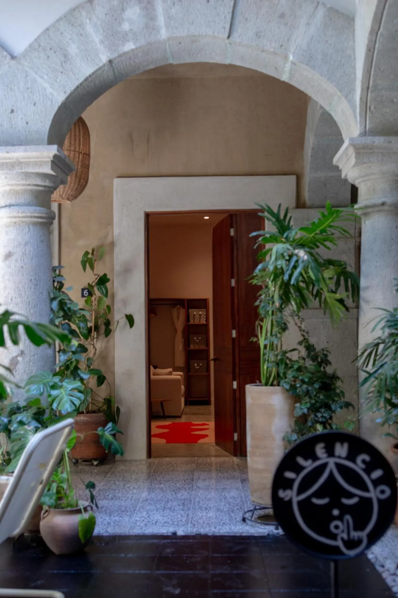 Facade/entrance in Casa Antonieta