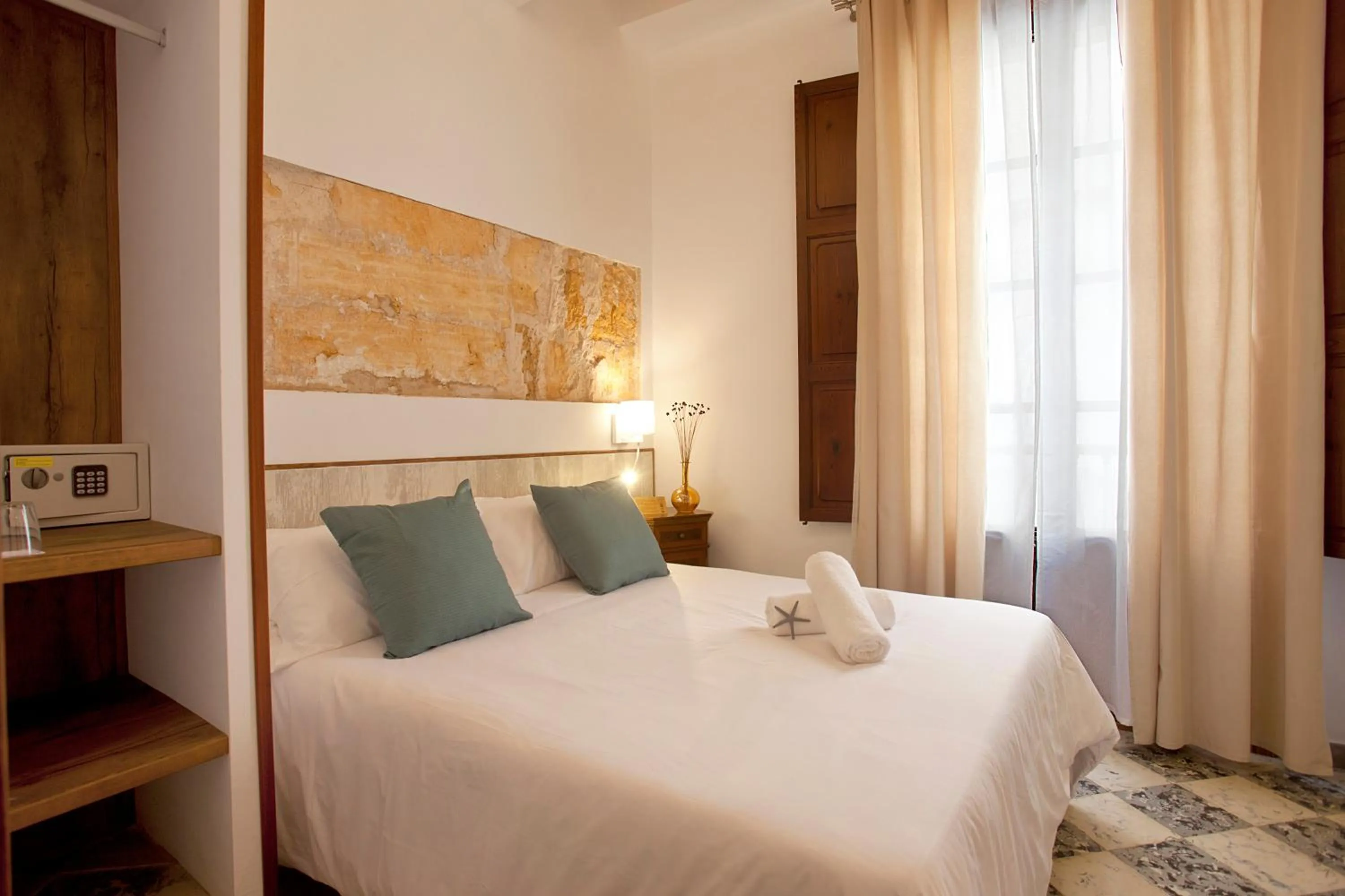 Bedroom, Bed in Casal de Petra - Rooms & Pool by My Rooms Hotels TI