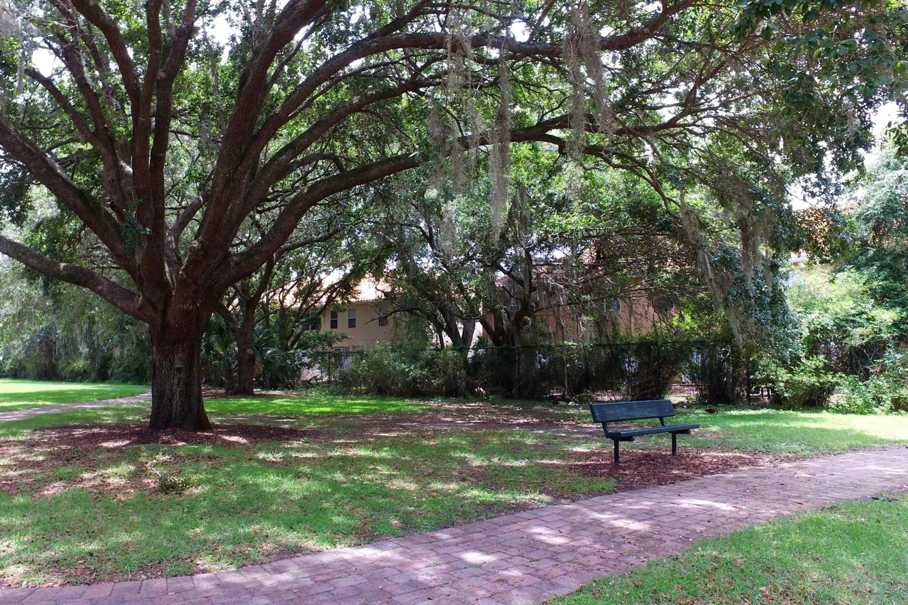 Four Bedroom w/ GameRoom 5152A