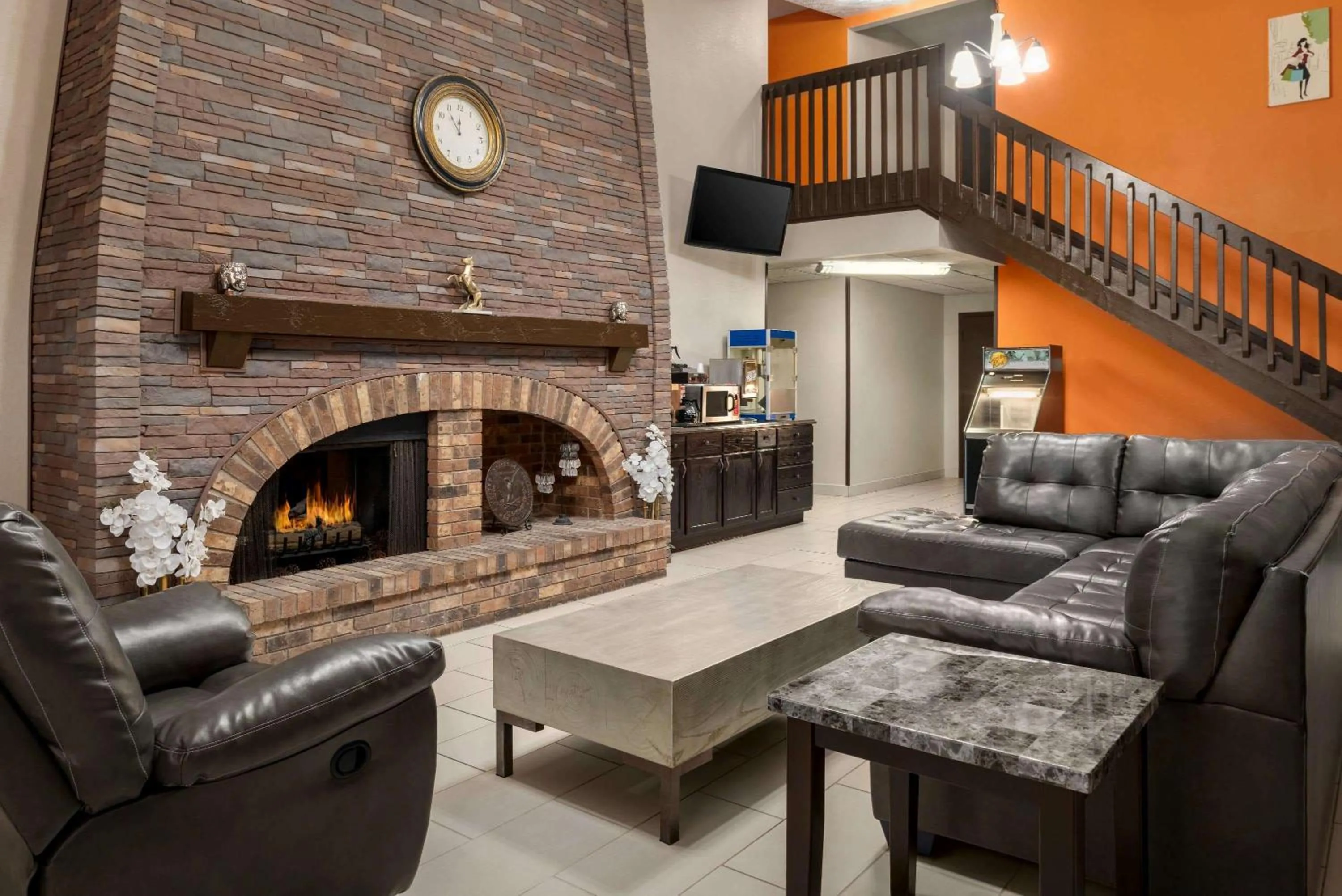 Lobby or reception in Howard Johnson by Wyndham Appleton