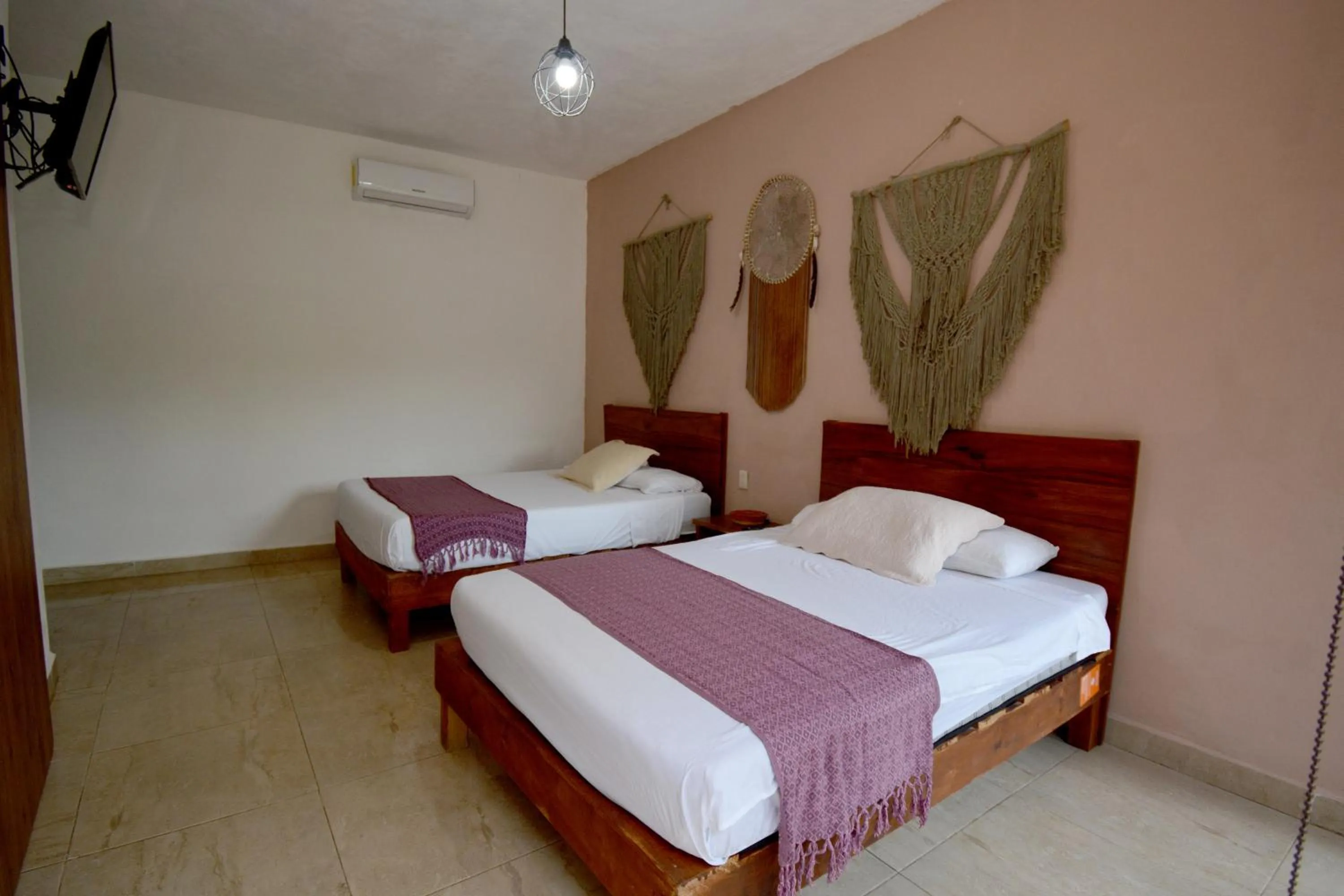 Bed in Casa Delia Hotel Downtown