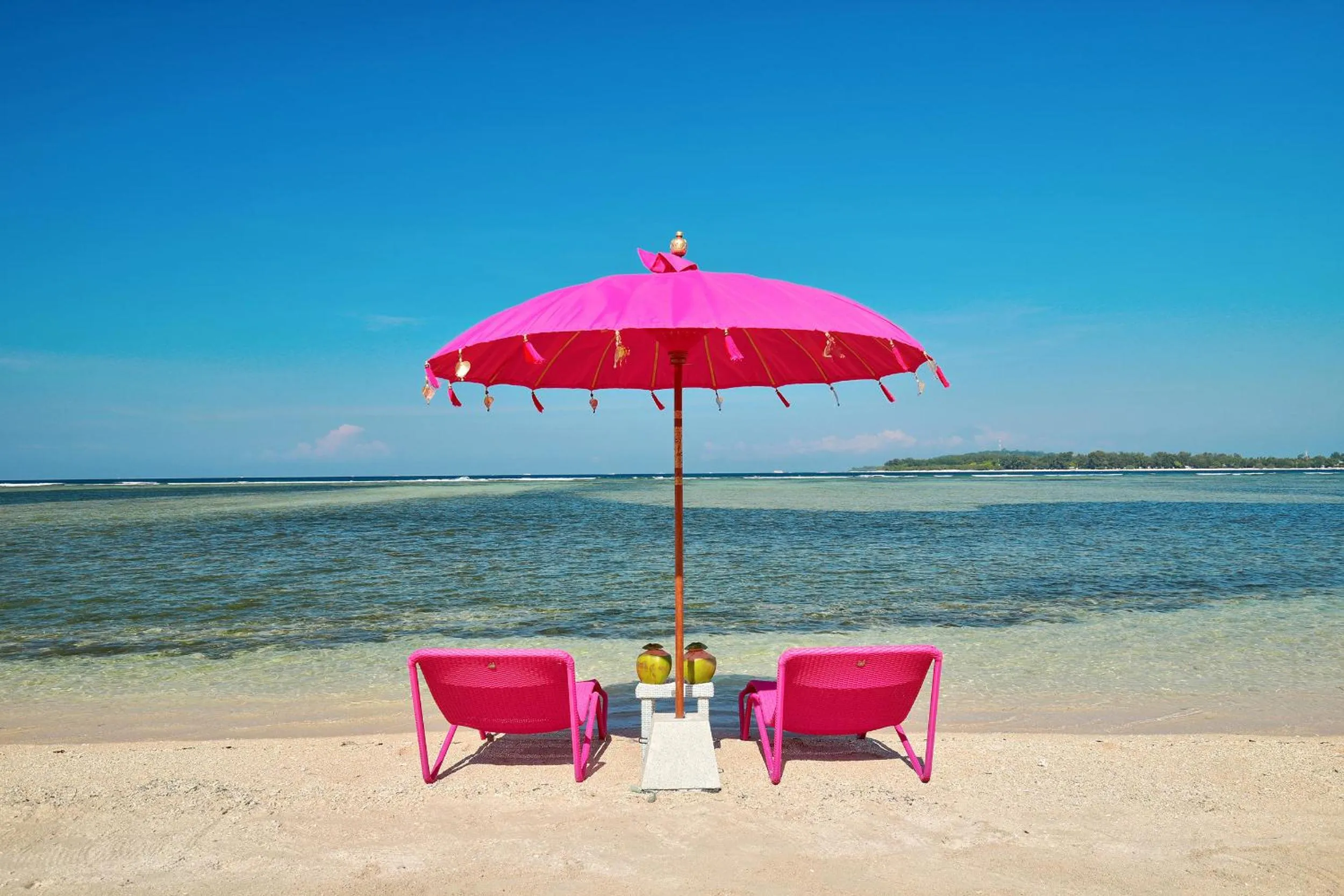 Beach in PinkCoco Gili Air - Constant Surprises & for Cool Adults Only