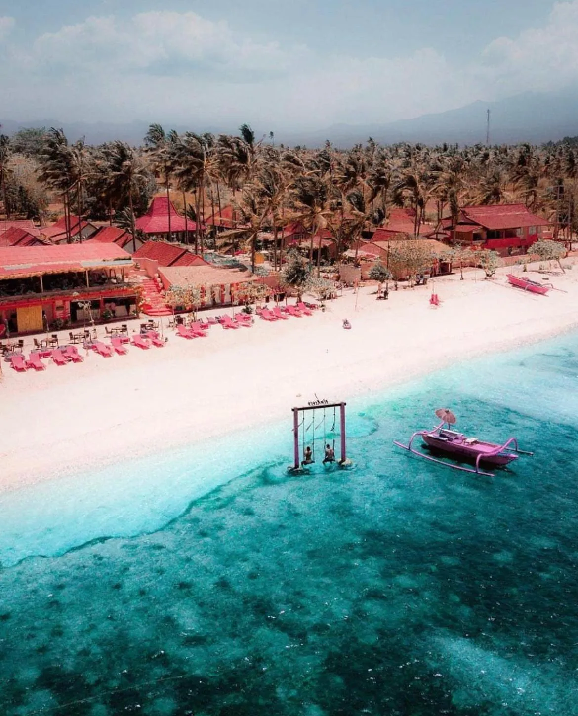 Beach in PinkCoco Gili Air - Constant Surprises & for Cool Adults Only