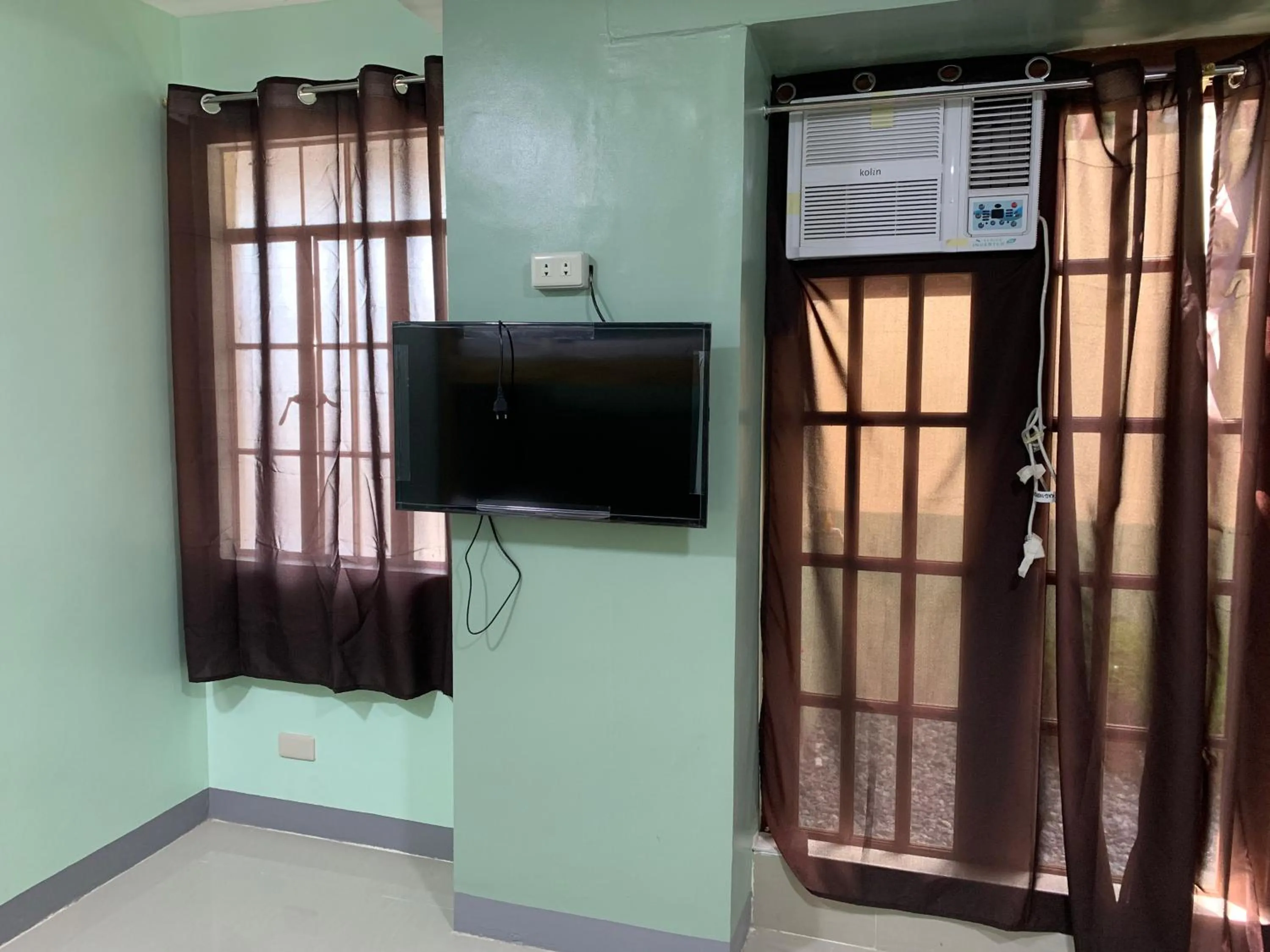 Beinte Singko de Marso Apartments