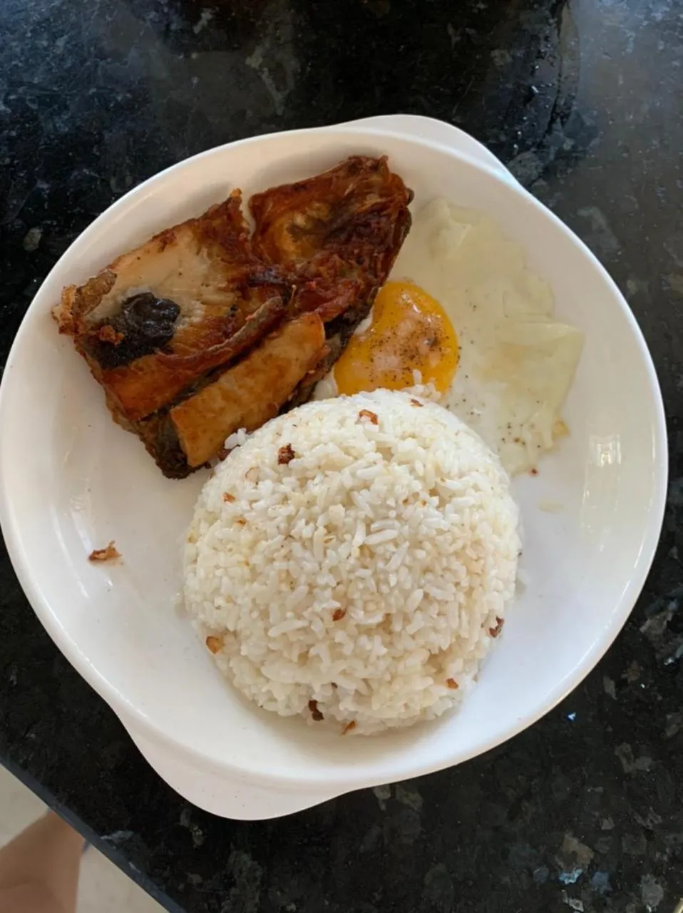 Food close-up in Beinte Singko de Marso Apartments