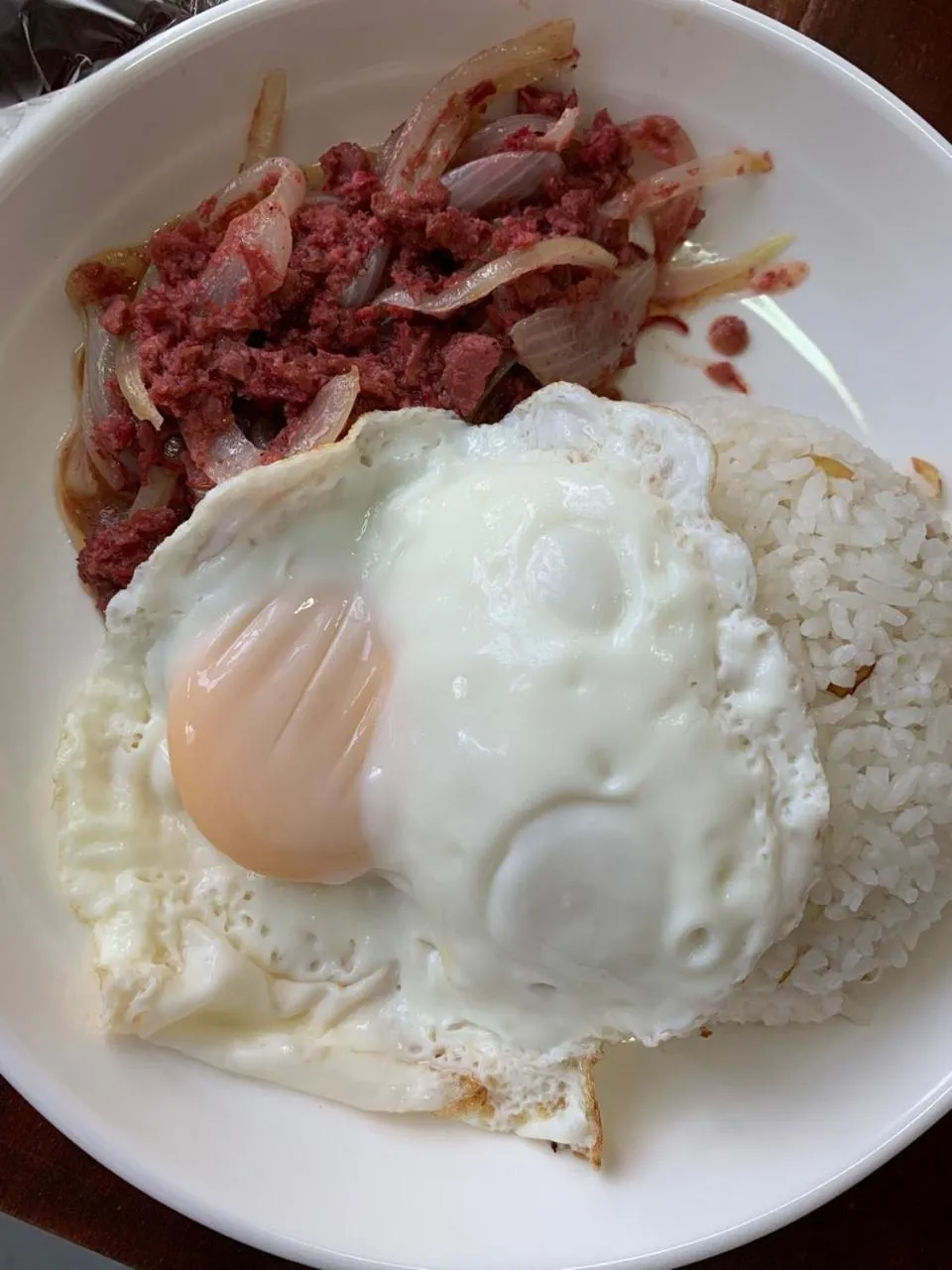 Food and drinks in Beinte Singko de Marso Apartments