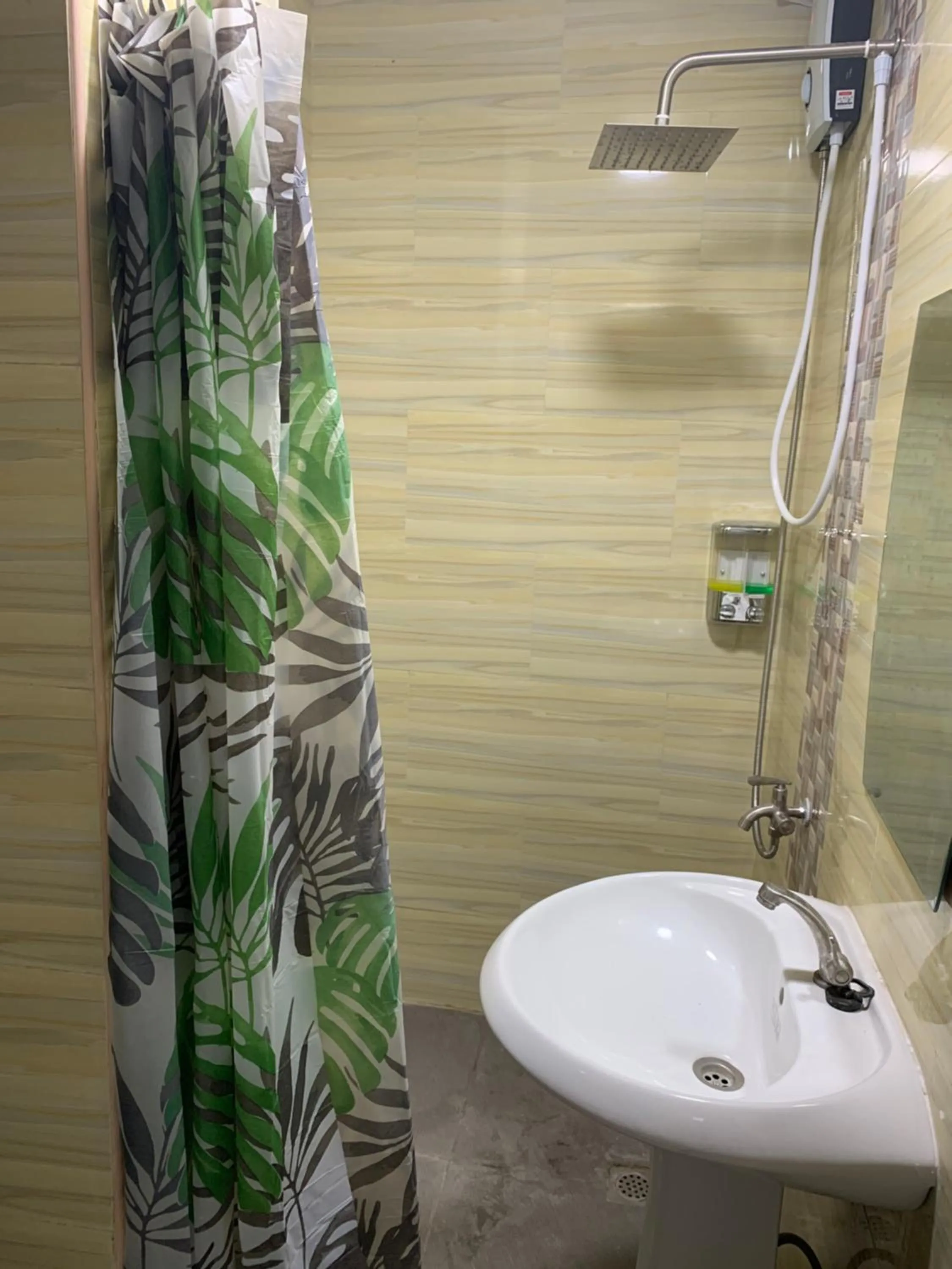 Beinte Singko de Marso Apartments