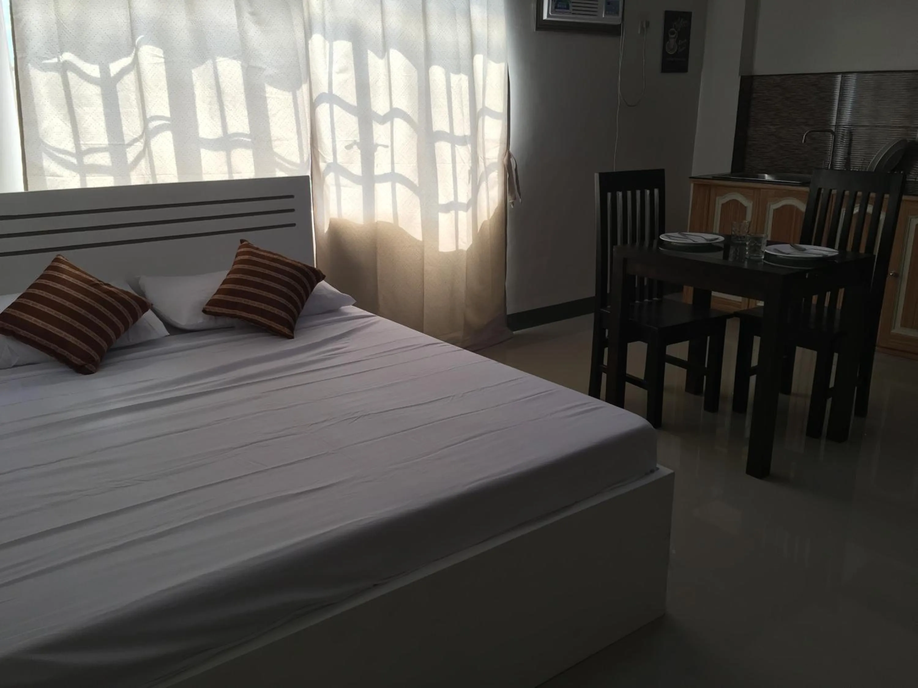 Bed in Beinte Singko de Marso Apartments