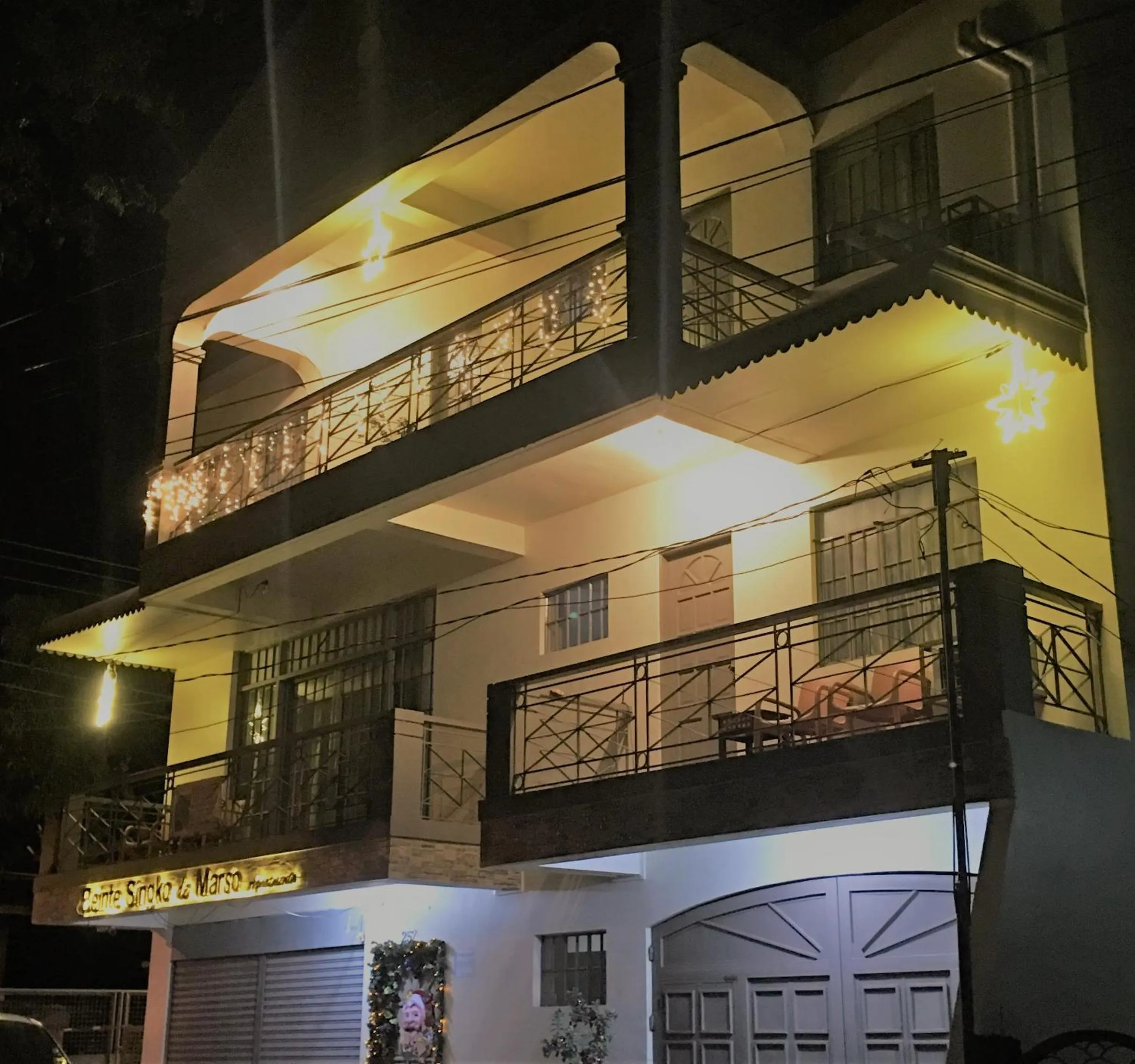 Facade/entrance in Beinte Singko de Marso Apartments