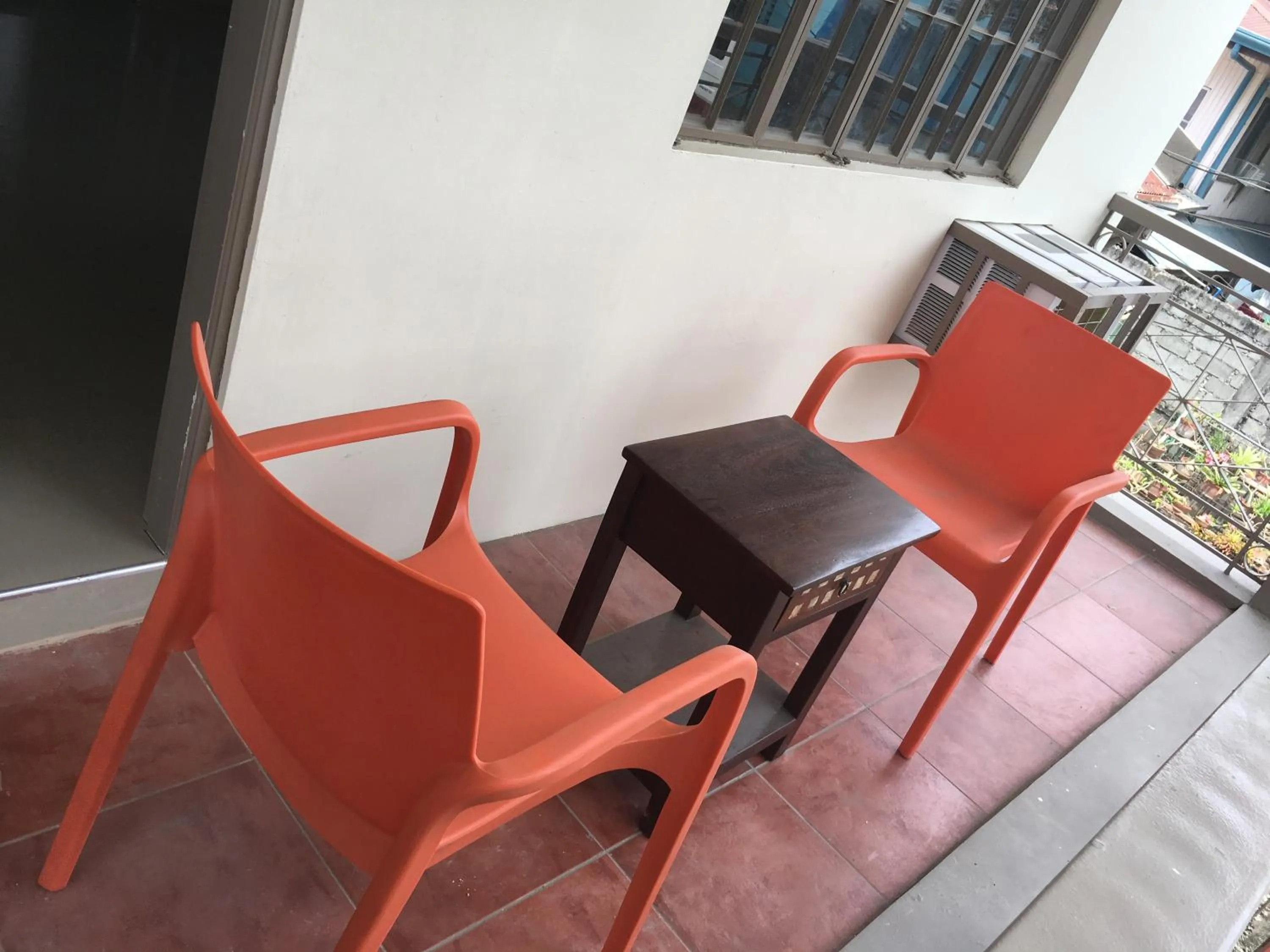 Balcony/Terrace in Beinte Singko de Marso Apartments