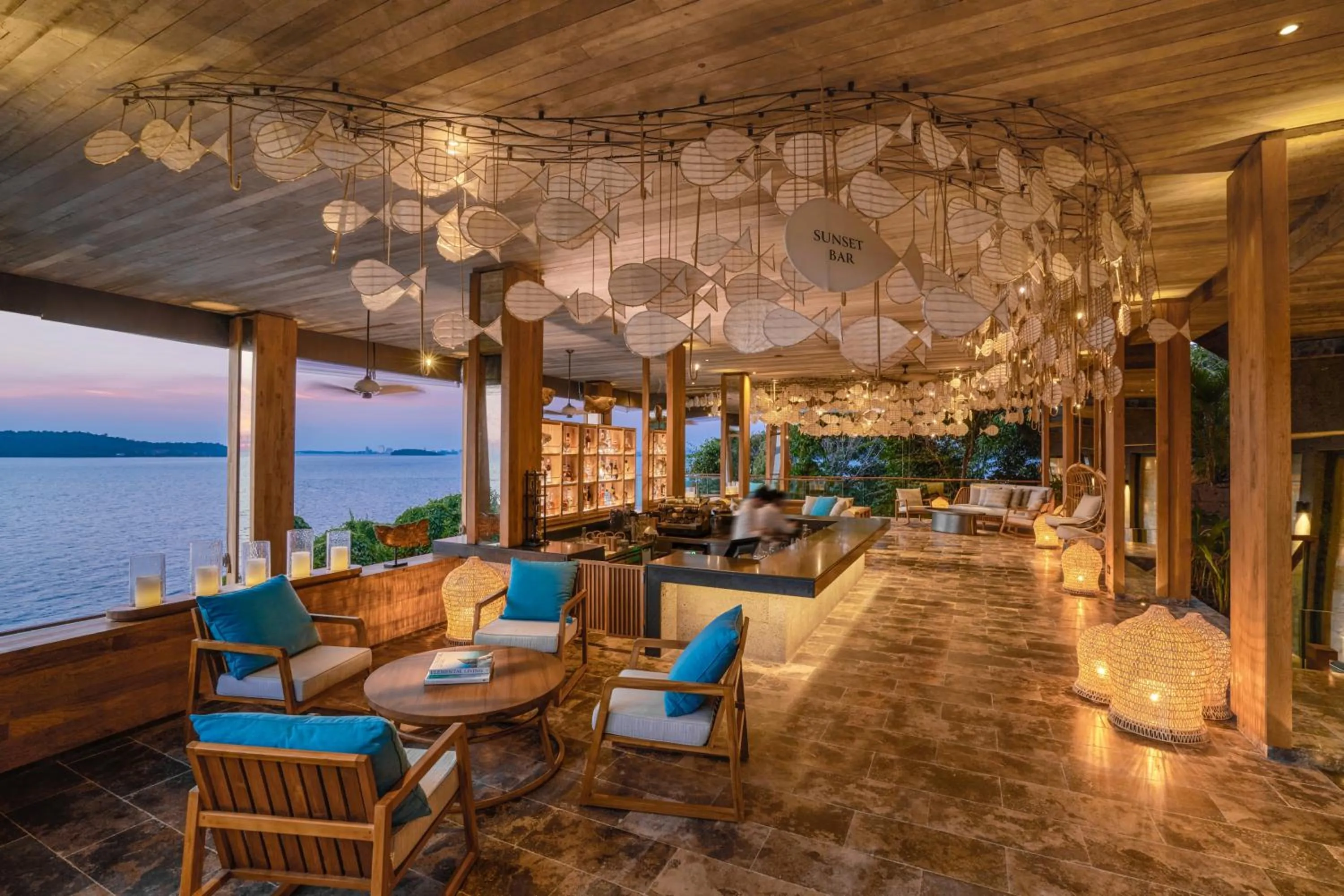 Lounge or bar in Six Senses Krabey Island