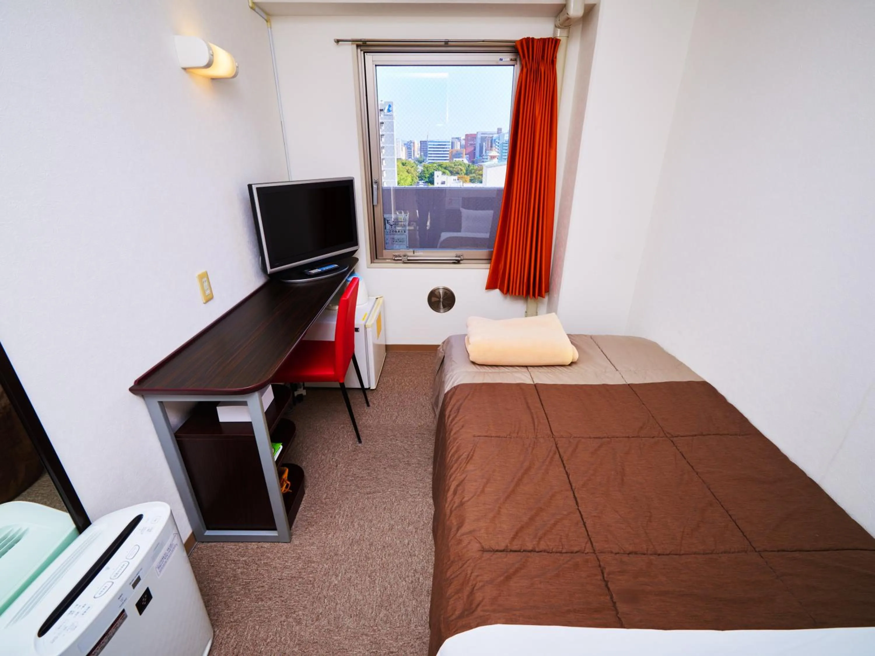 TV/Entertainment Center in Super Hotel Hakata