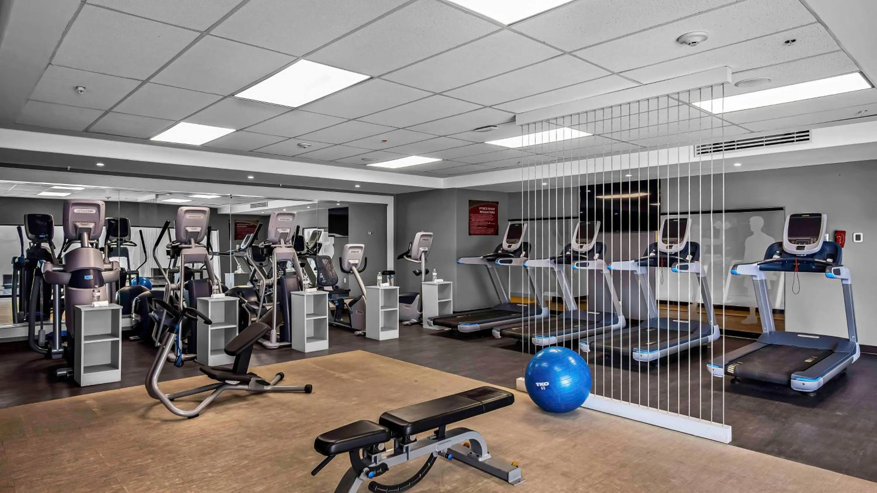 Fitness centre/facilities in Hilton Queretaro