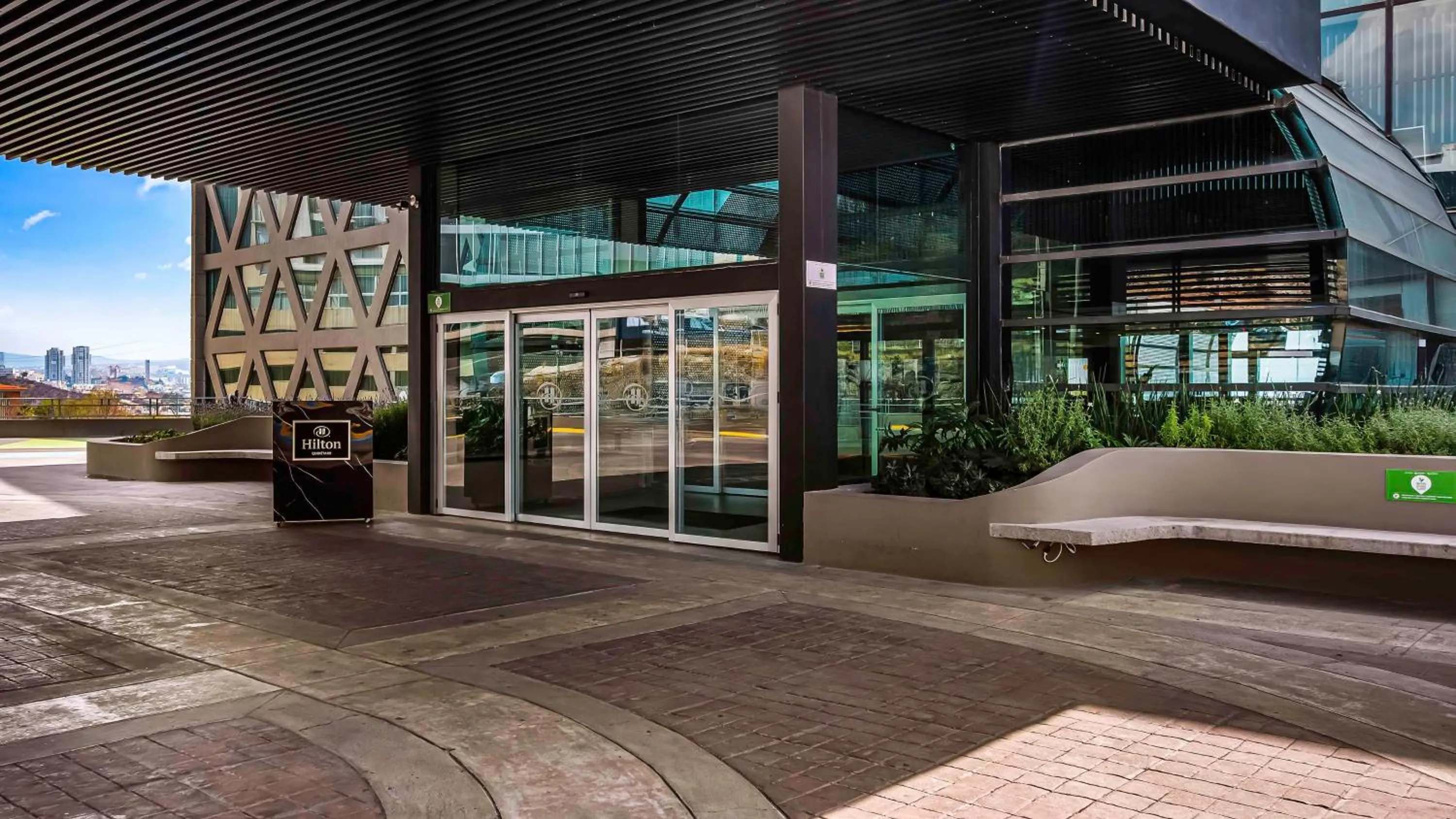 Property building in Hilton Queretaro