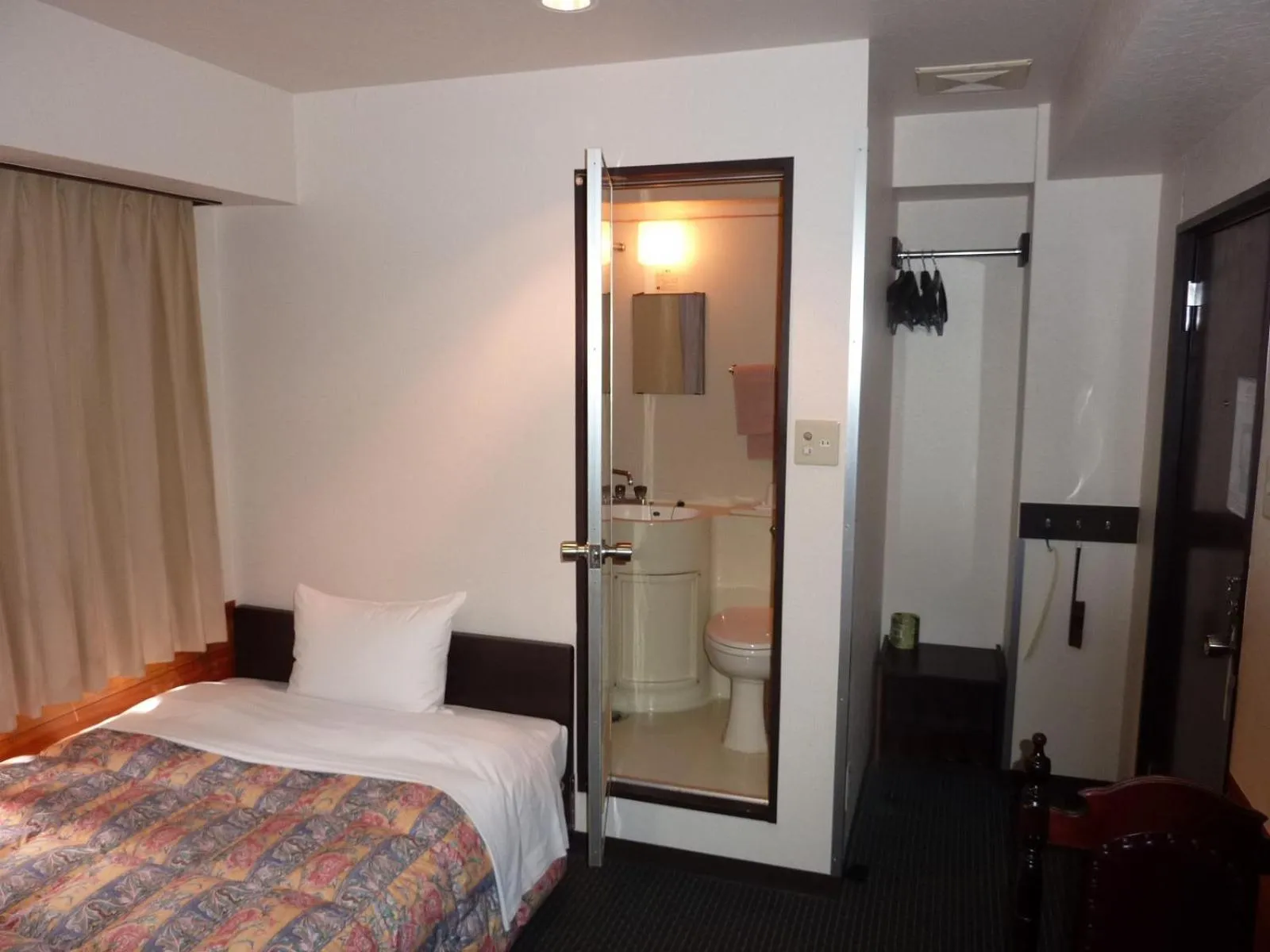 Photo of the whole room in Otsuka City Hotel