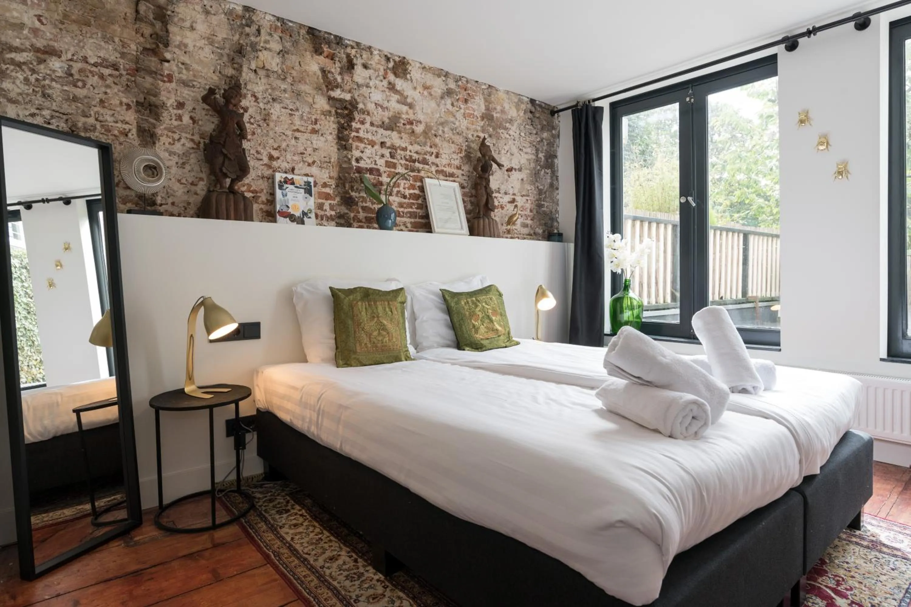 Bedroom, Bed in TWENTY FIVE Rooms