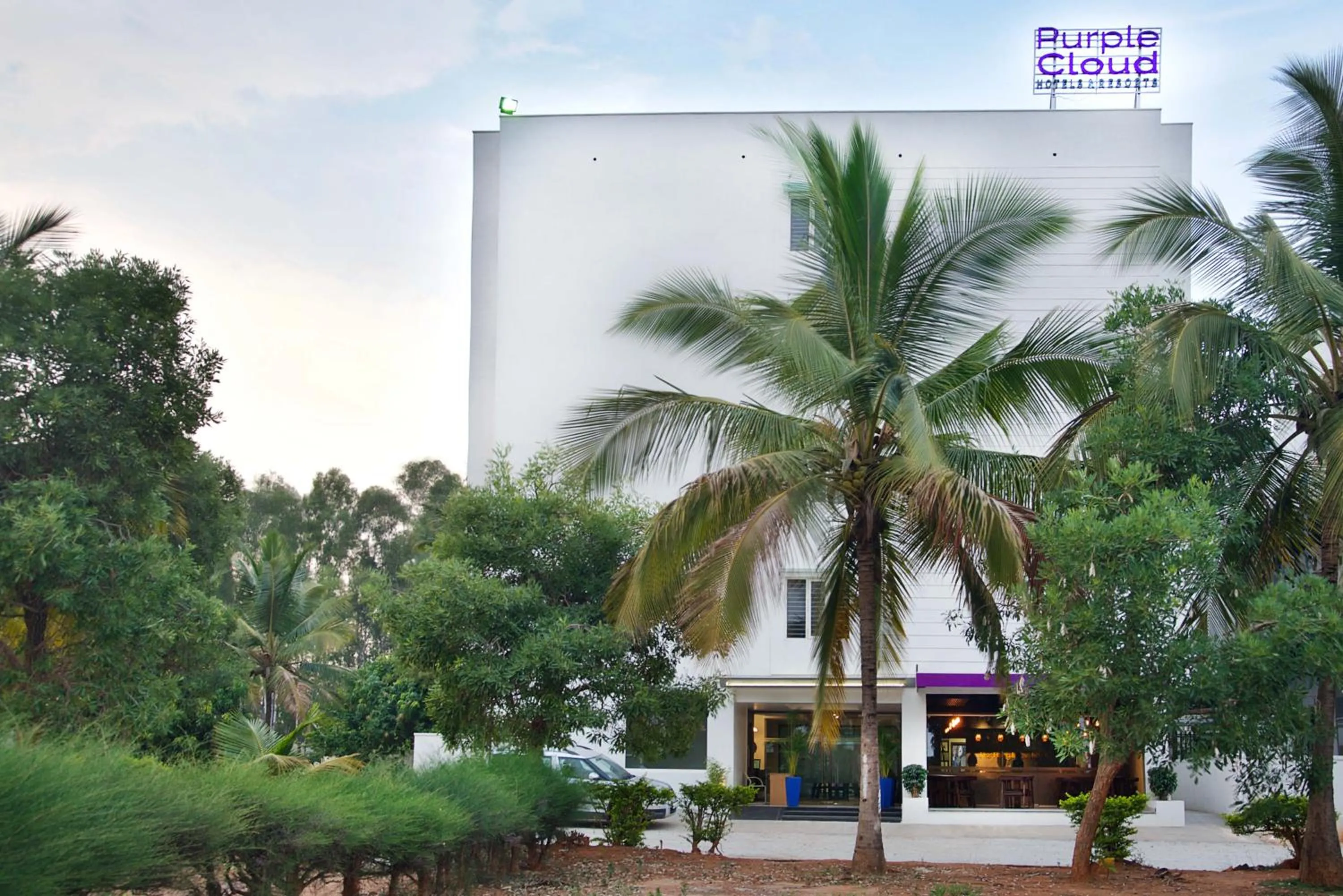 Facade/entrance in Purple Cloud Hotel