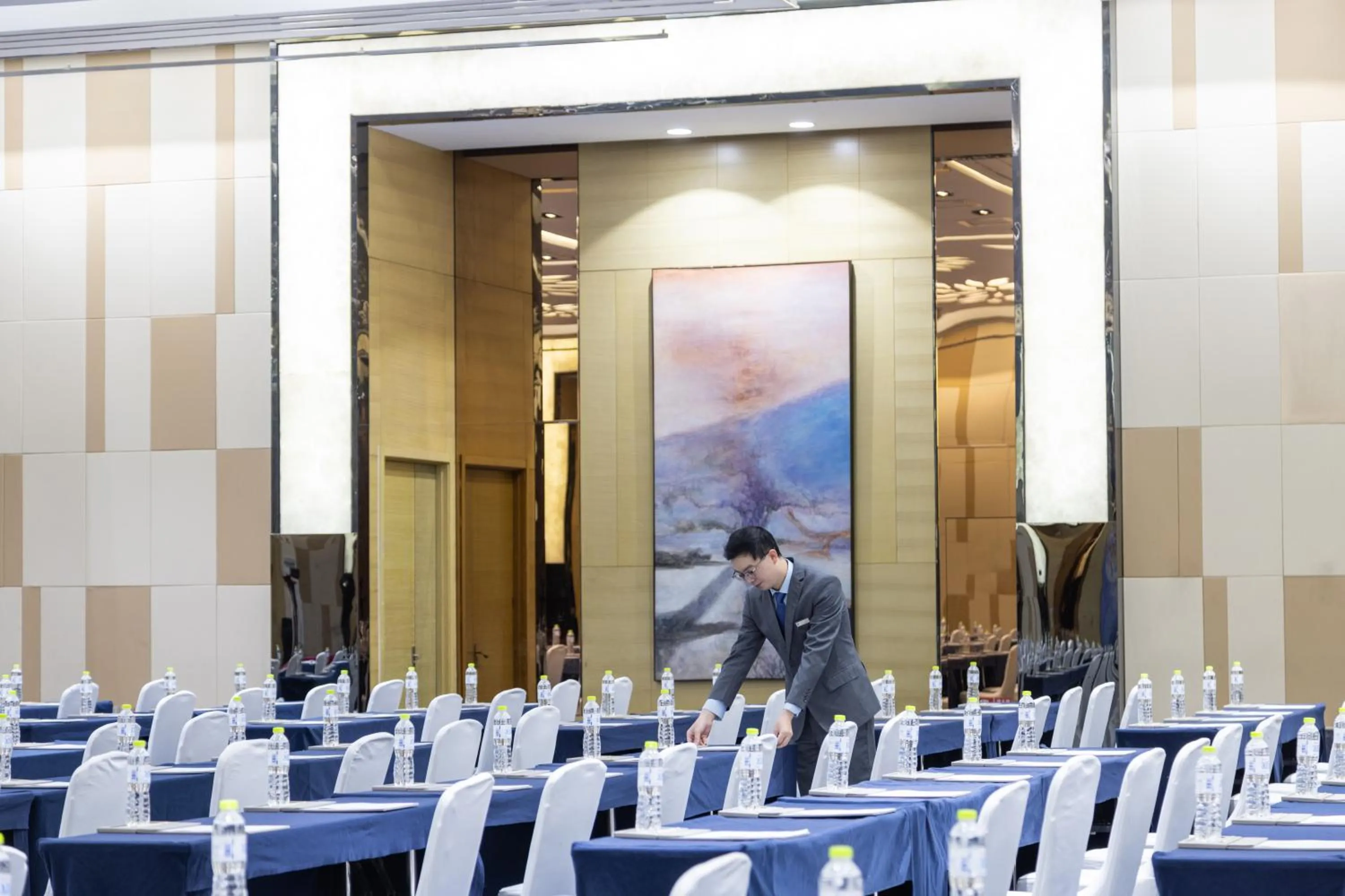 Meeting/conference room in Grand Mercure Jinan Sunshine