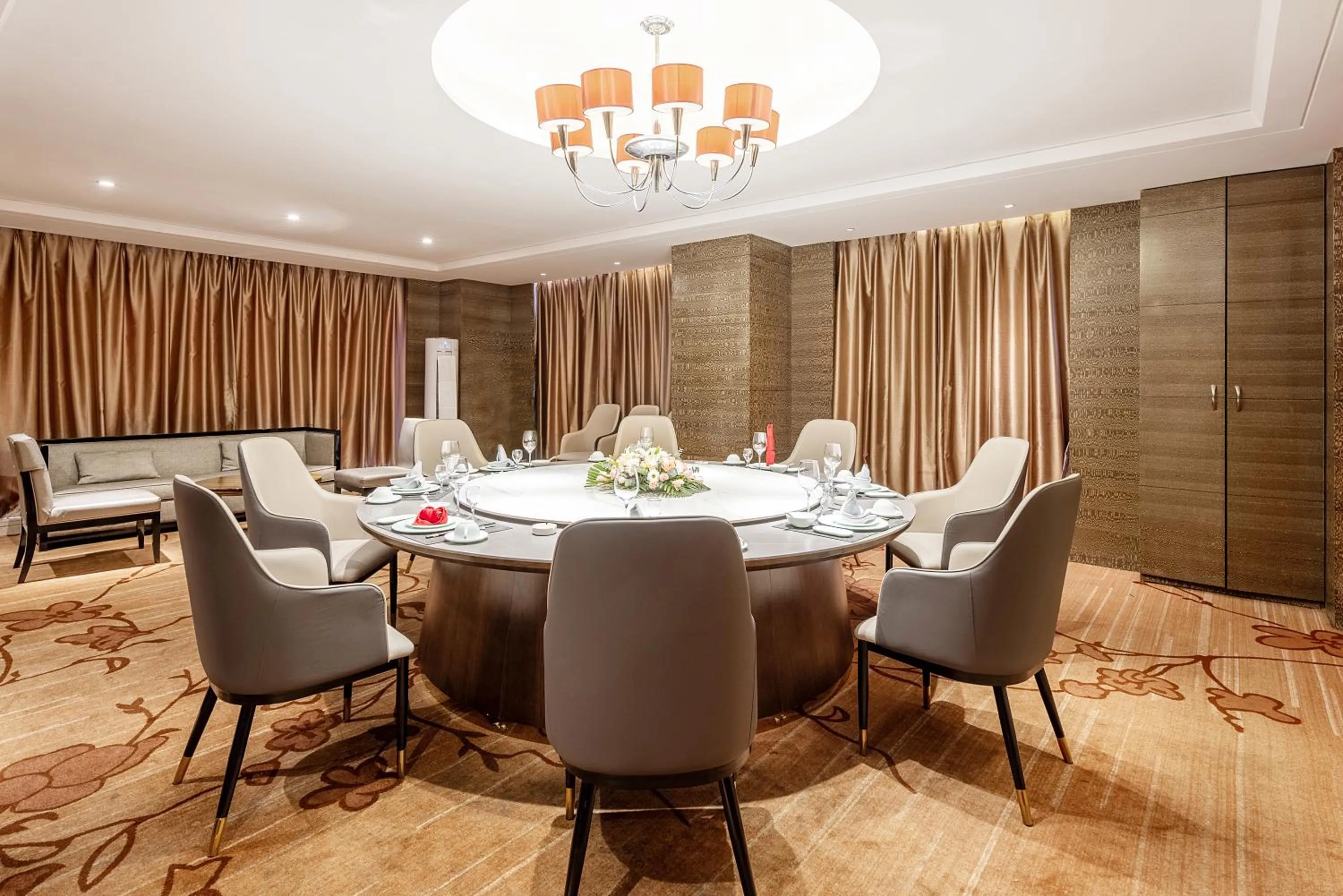 Restaurant/places to eat in Grand Mercure Jinan Sunshine