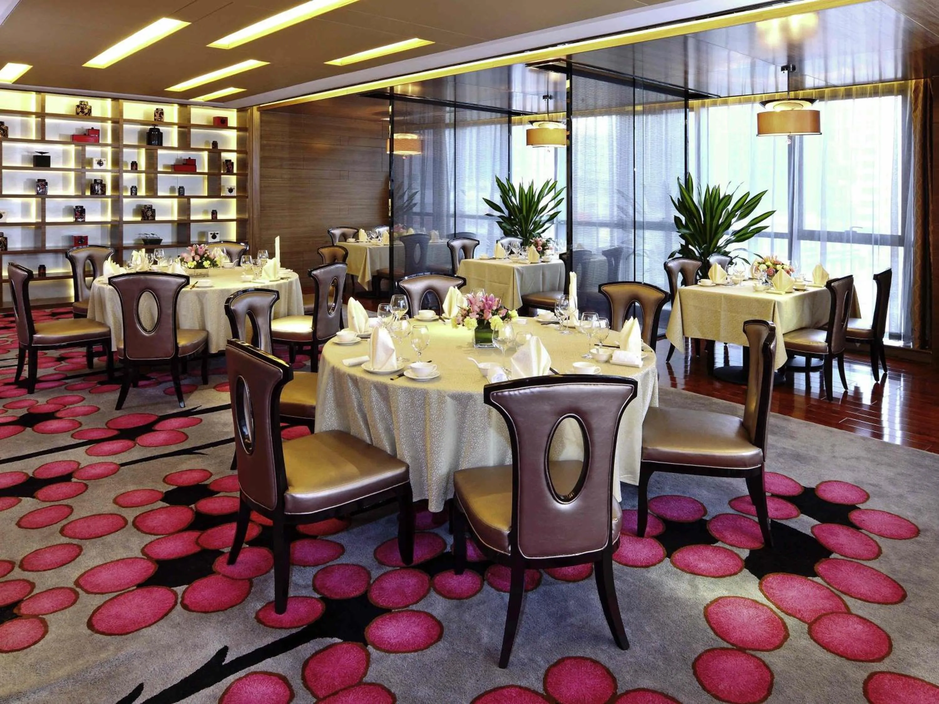 Restaurant/places to eat in Grand Mercure Jinan Sunshine