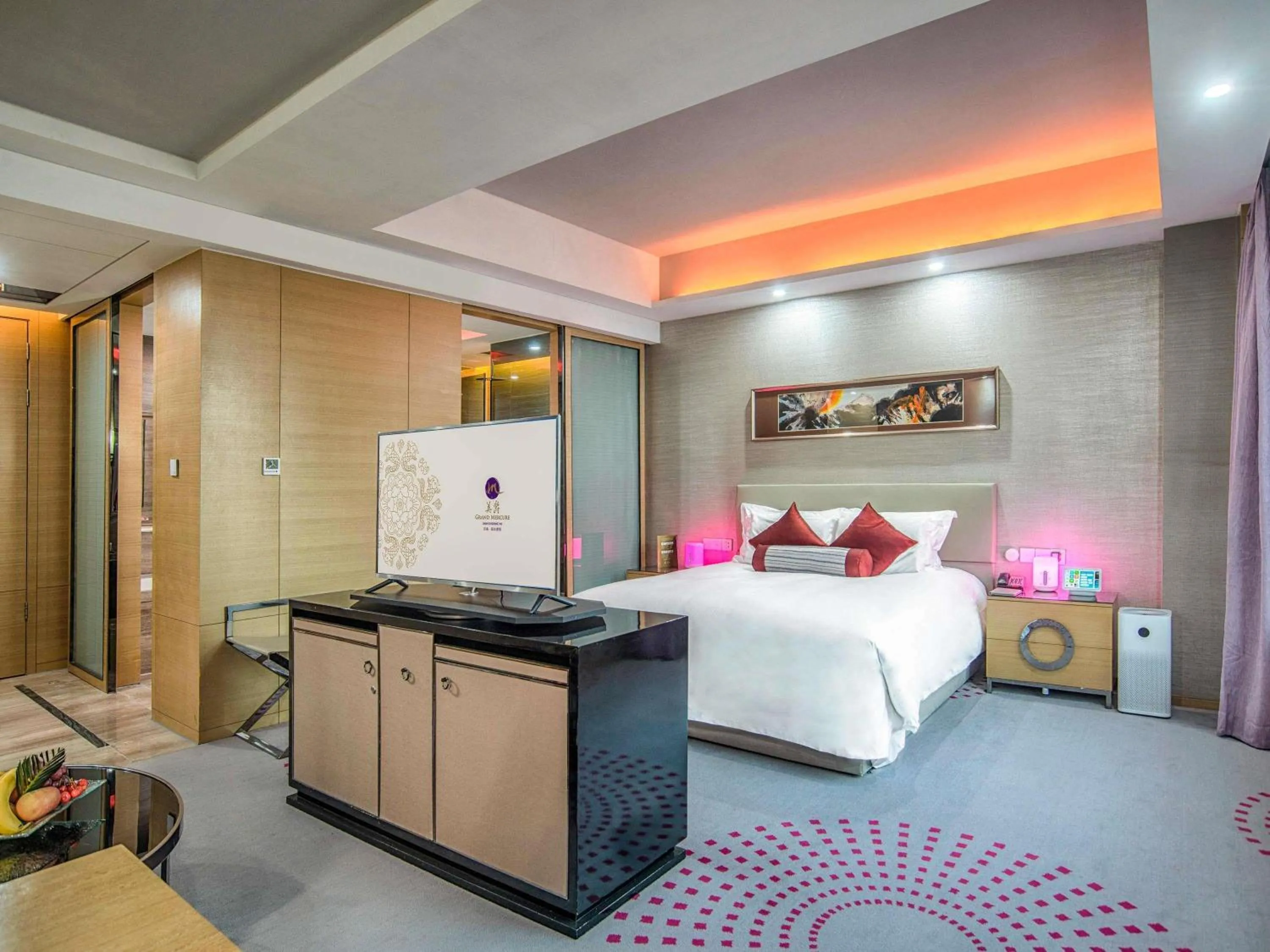 Bedroom, Bed in Grand Mercure Jinan Sunshine