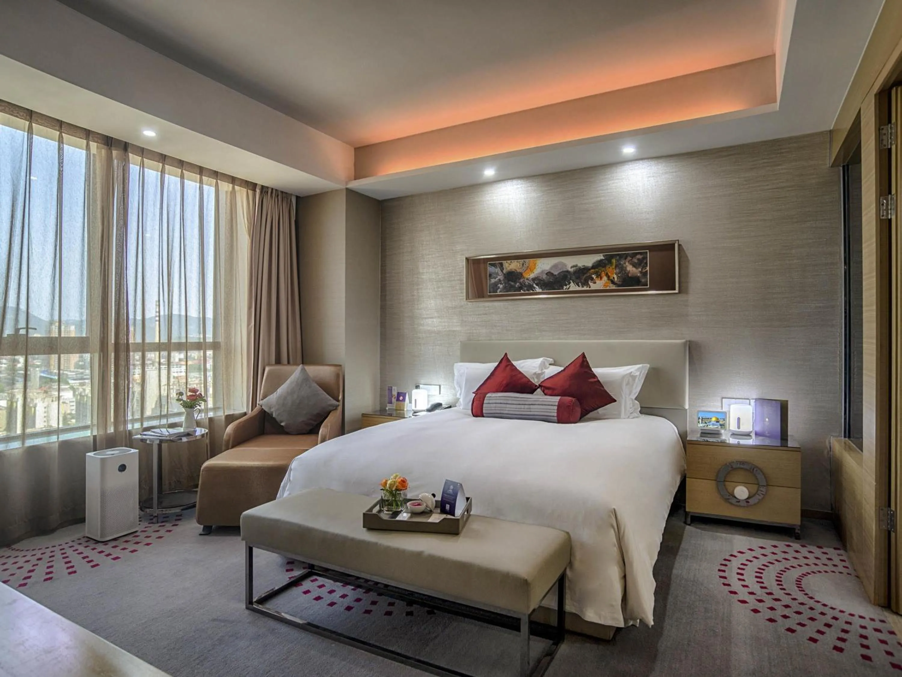 Bedroom, Bed in Grand Mercure Jinan Sunshine