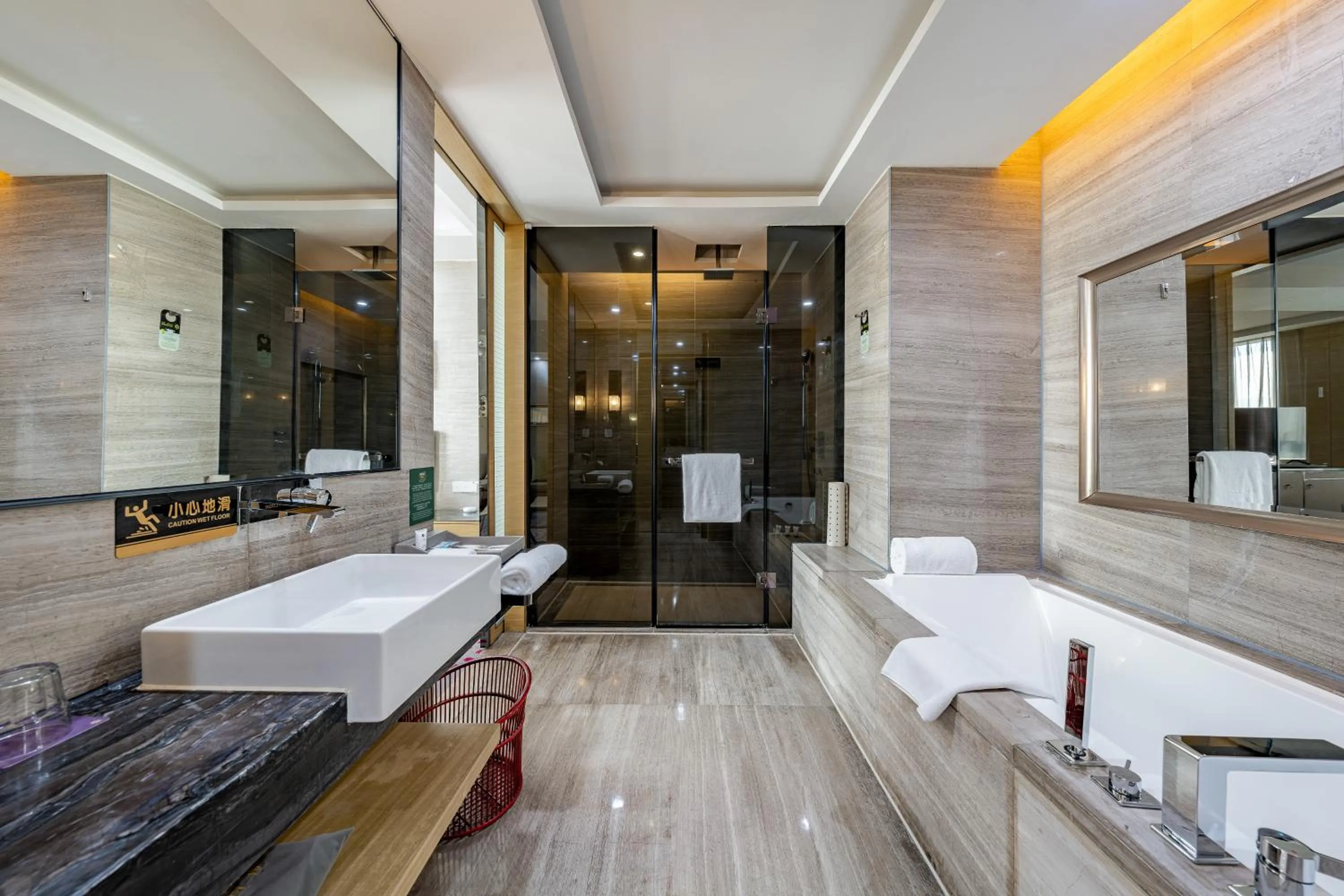 Bathroom in Grand Mercure Jinan Sunshine