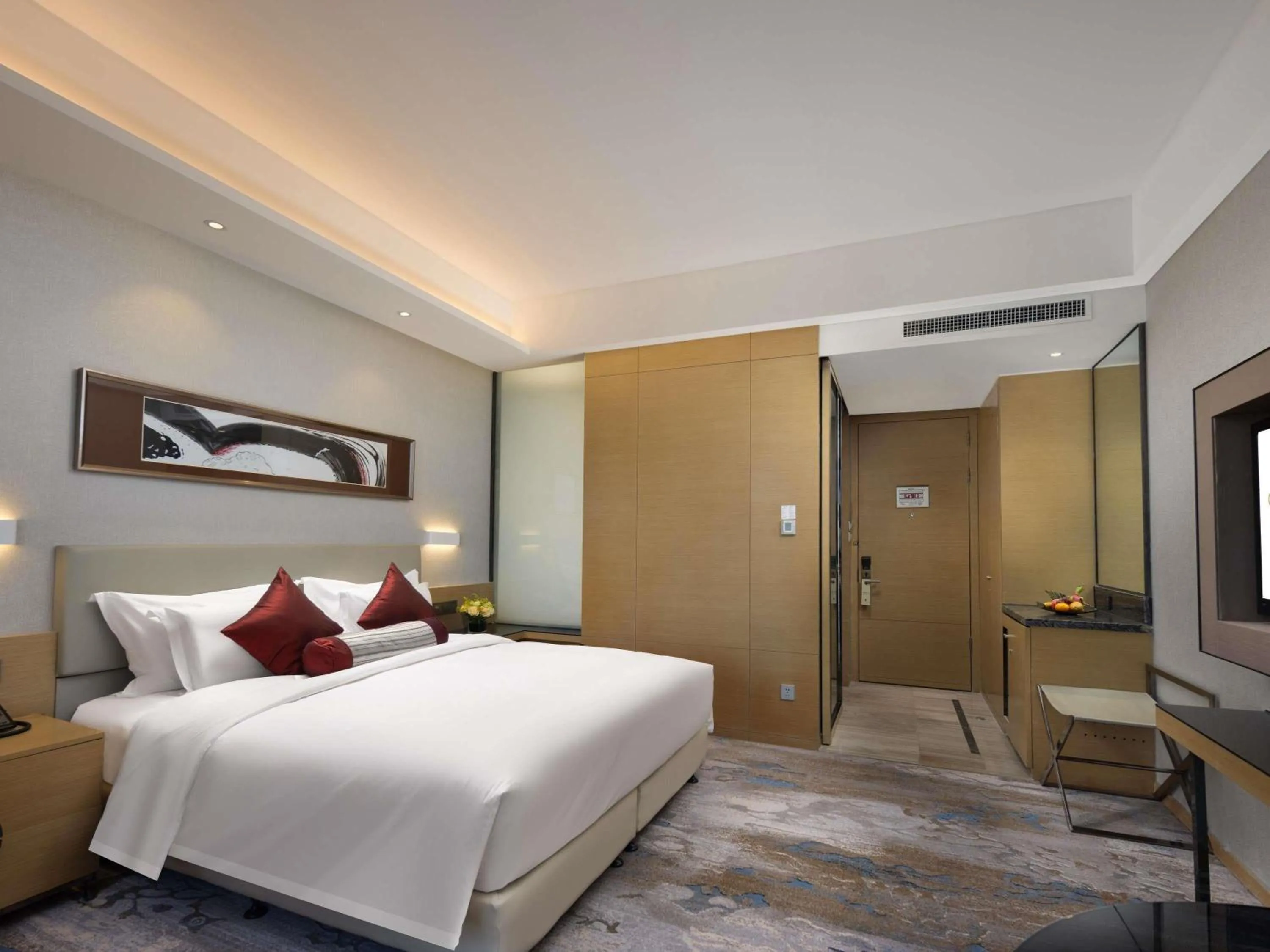 Bedroom, Bed in Grand Mercure Jinan Sunshine