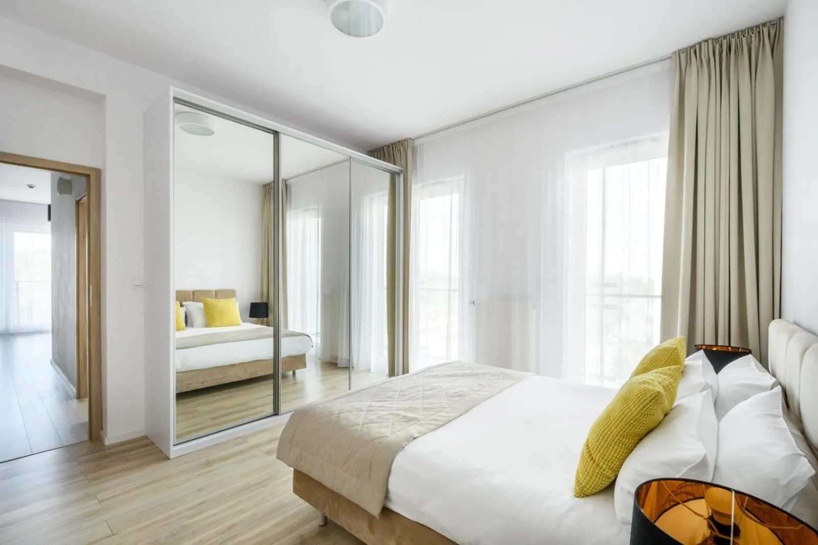 Bed in Varsovia Apartamenty Kasprzaka