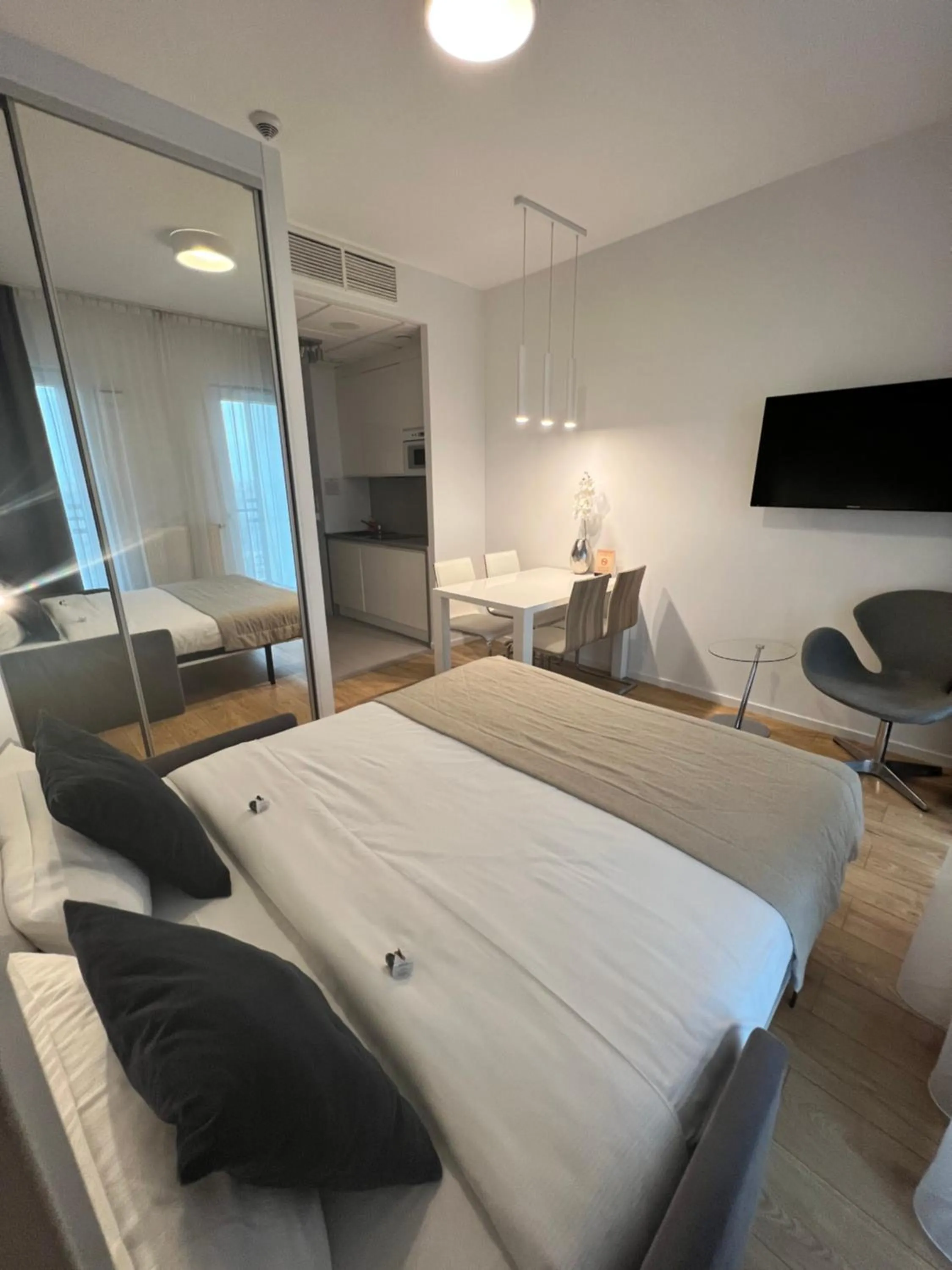 Bed in Varsovia Apartamenty Kasprzaka