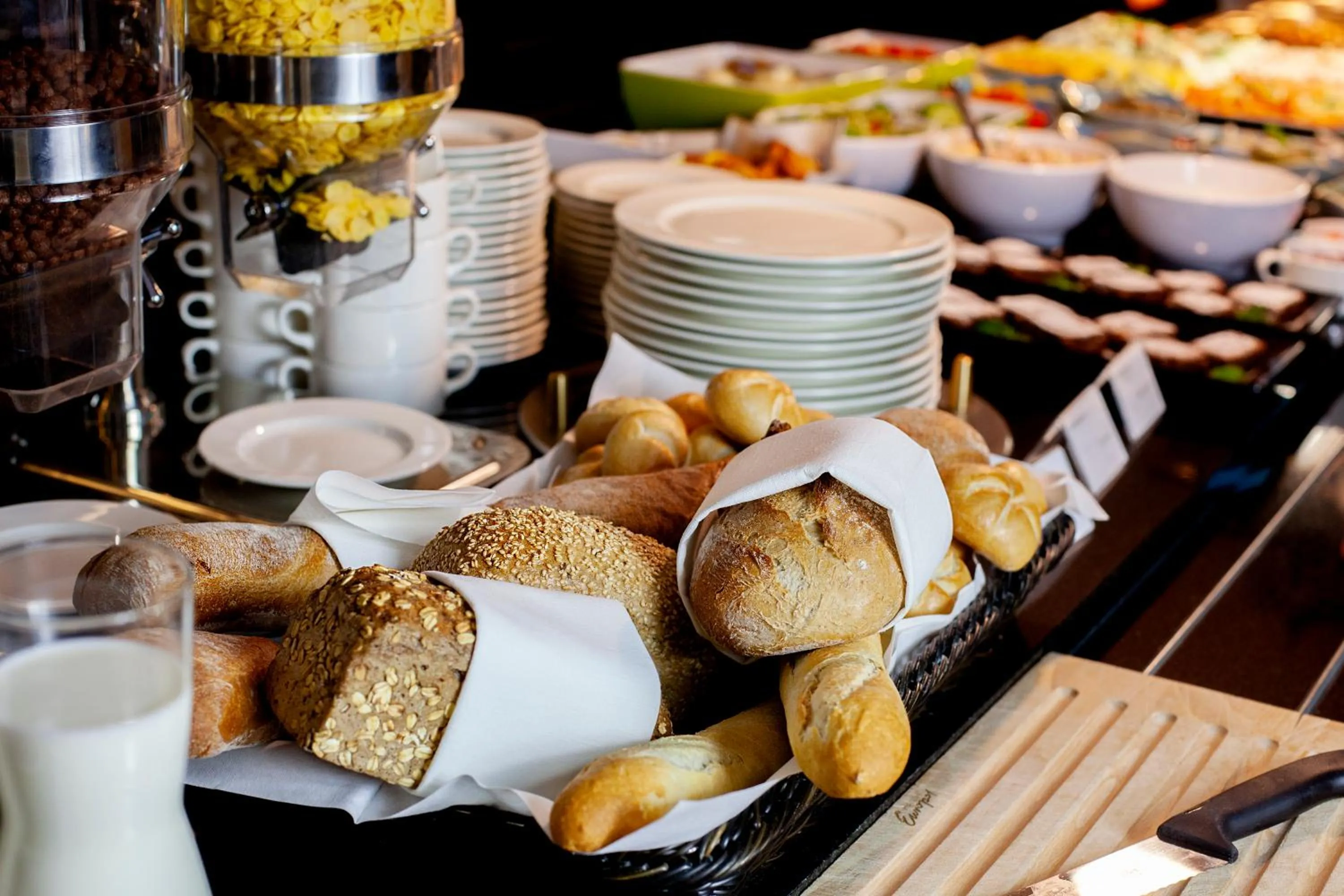 Restaurant/places to eat in Varsovia Apartamenty Kasprzaka