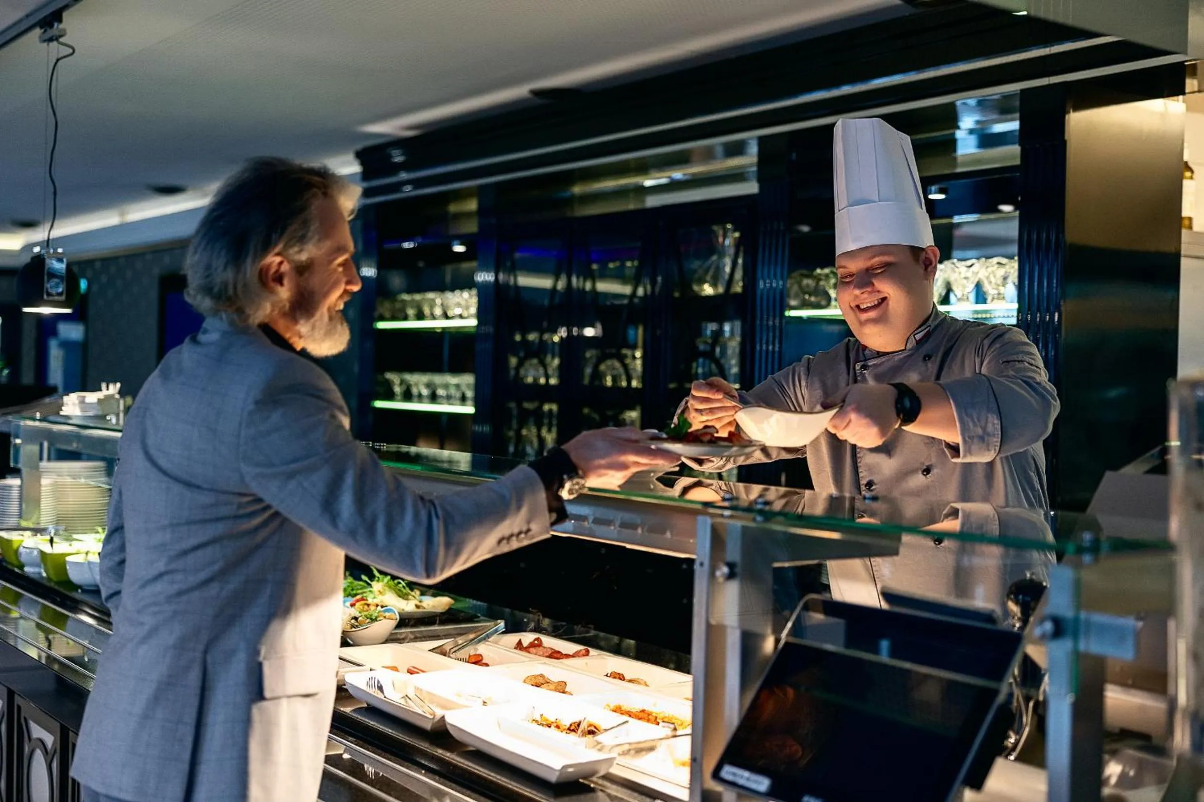 Restaurant/places to eat in Varsovia Apartamenty Kasprzaka