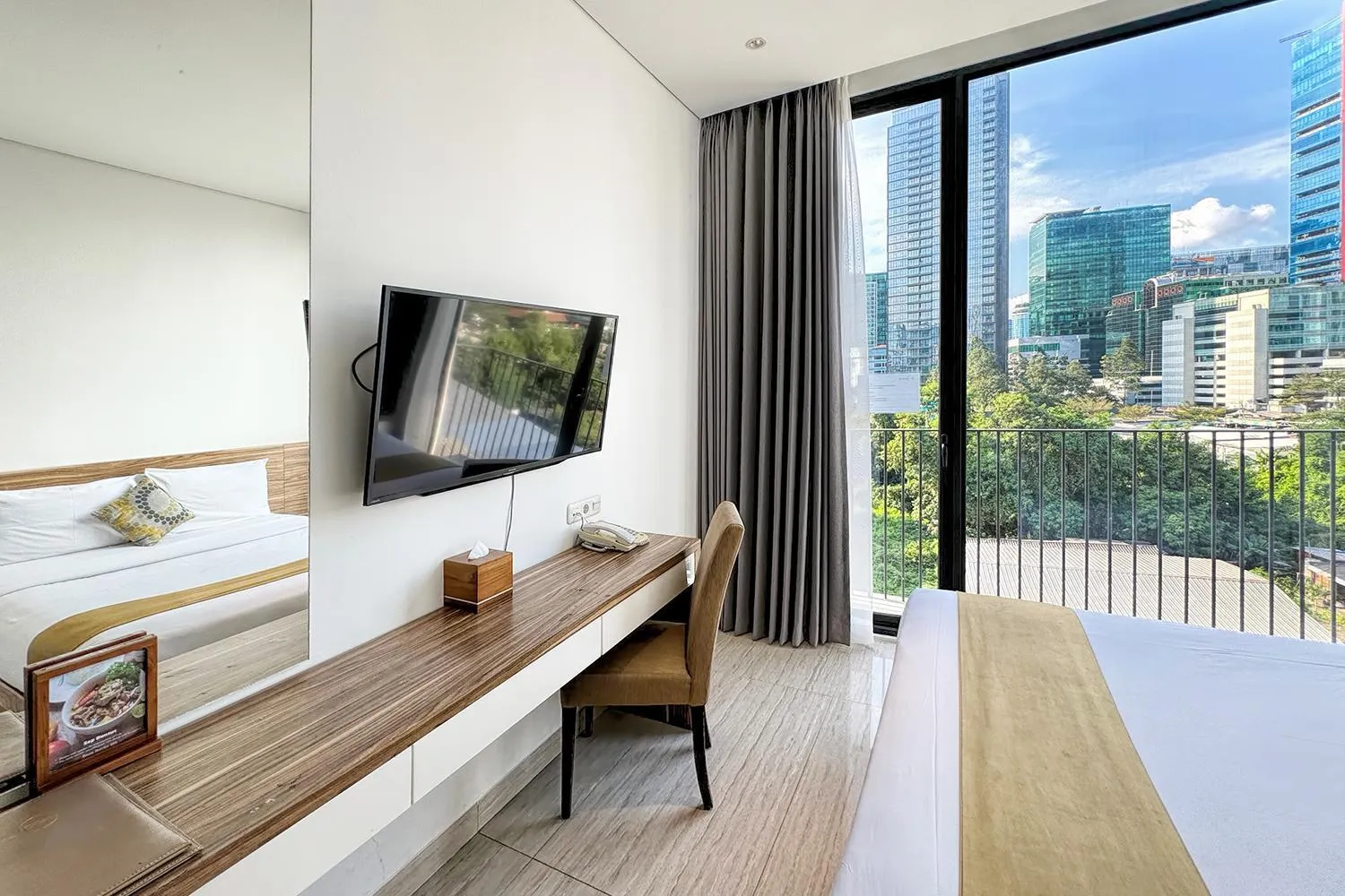 City view, Bed in Rasuna Icon Hotel