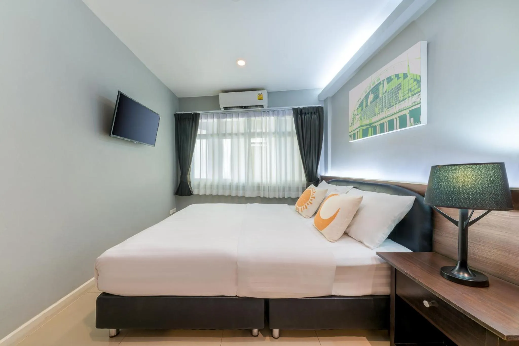 Bedroom, Bed in At Hua Lamphong Hotel