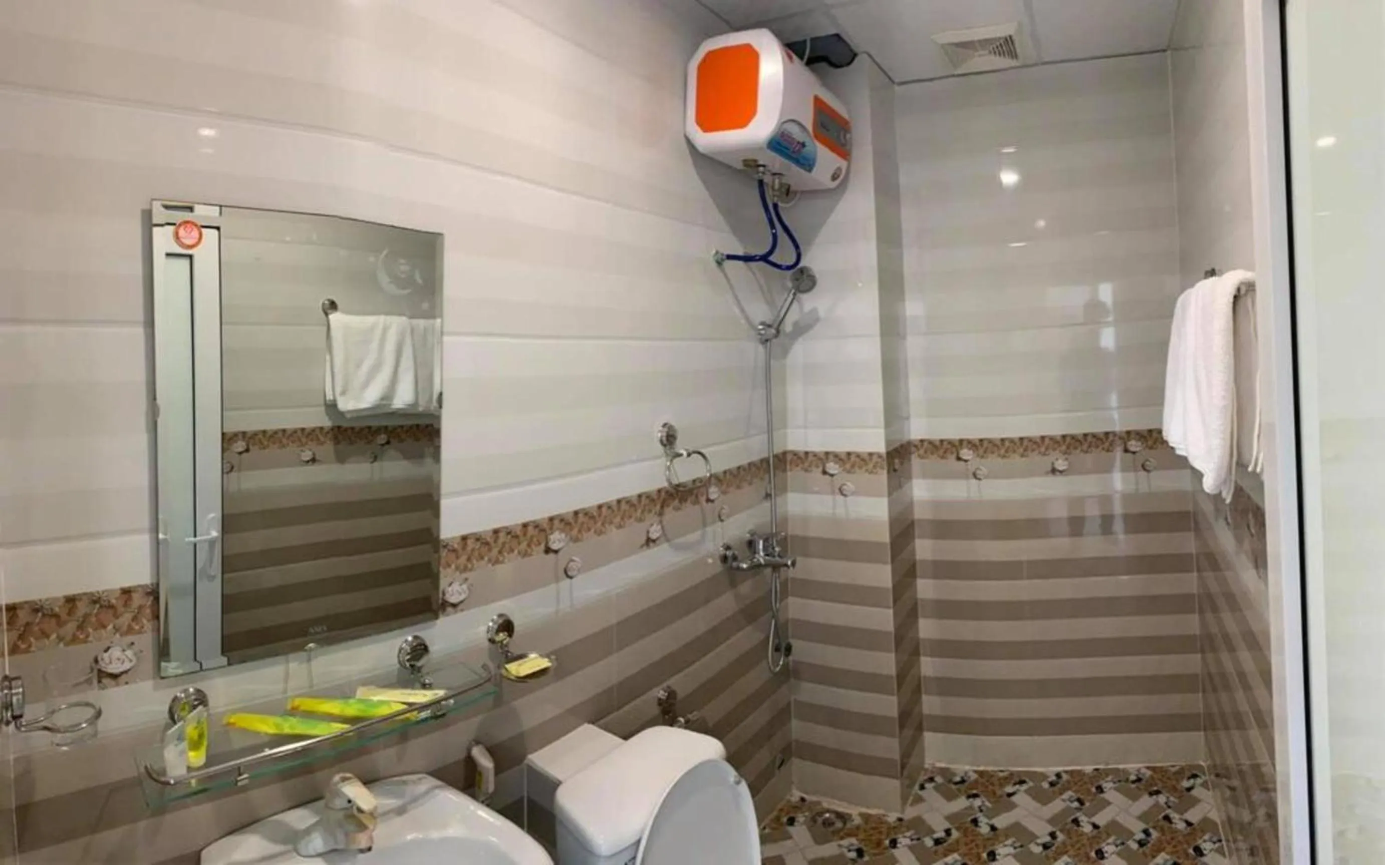 Bathroom in Tuấn Anh 2 Hotel