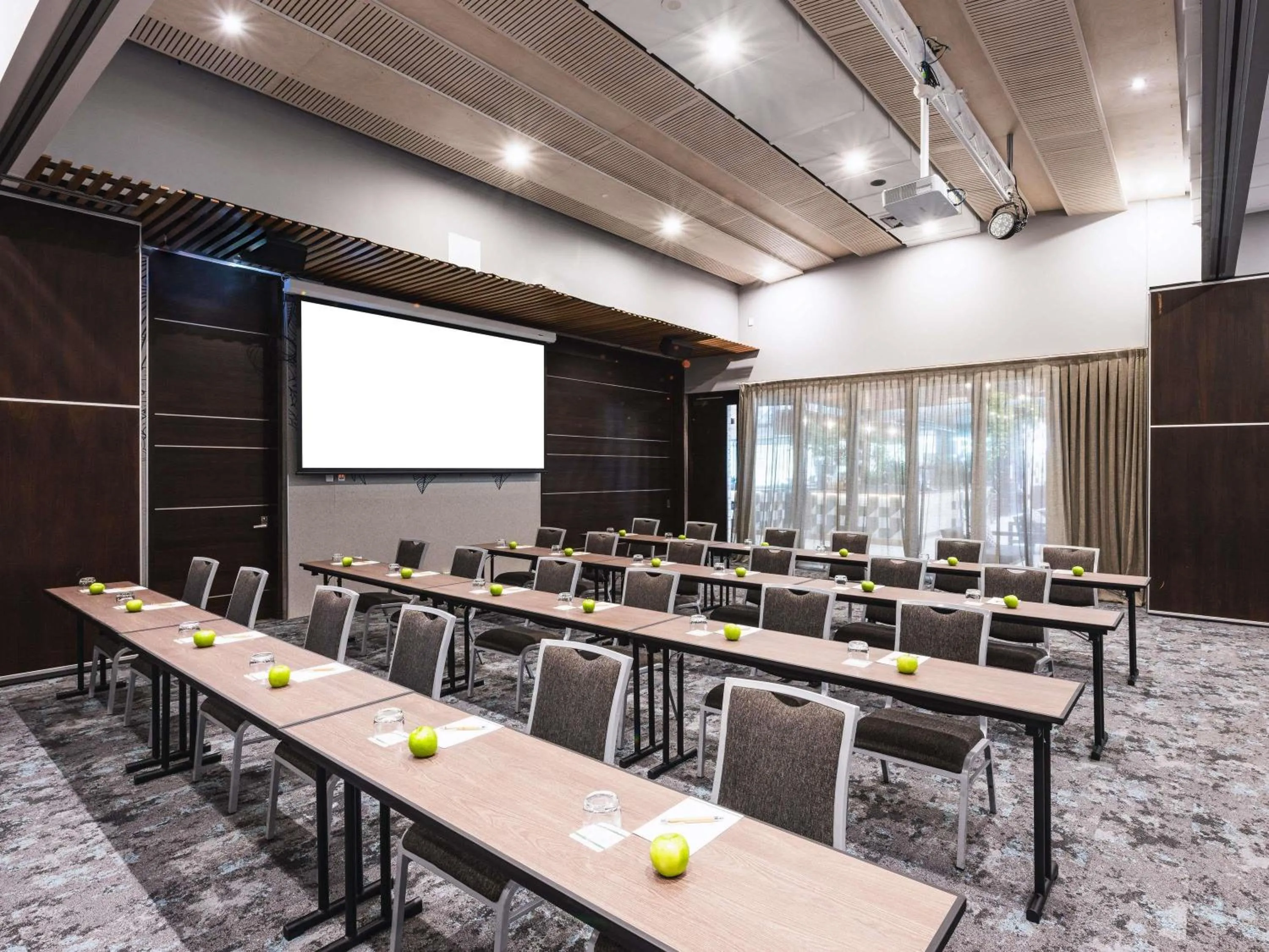 Meeting/conference room in Peppers Noosa Resort and Villas