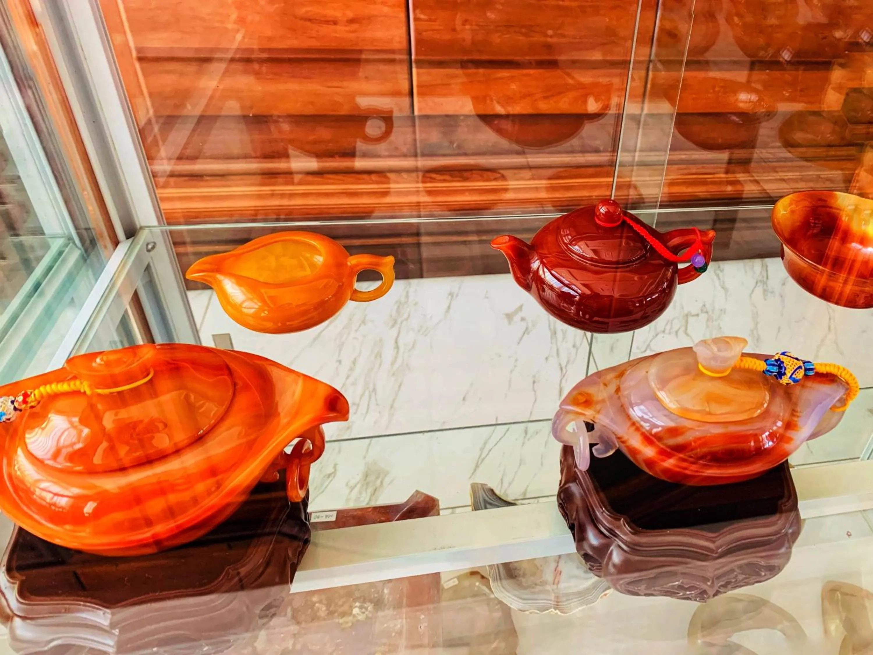 Decorative detail in Asia & Africa Hôtel