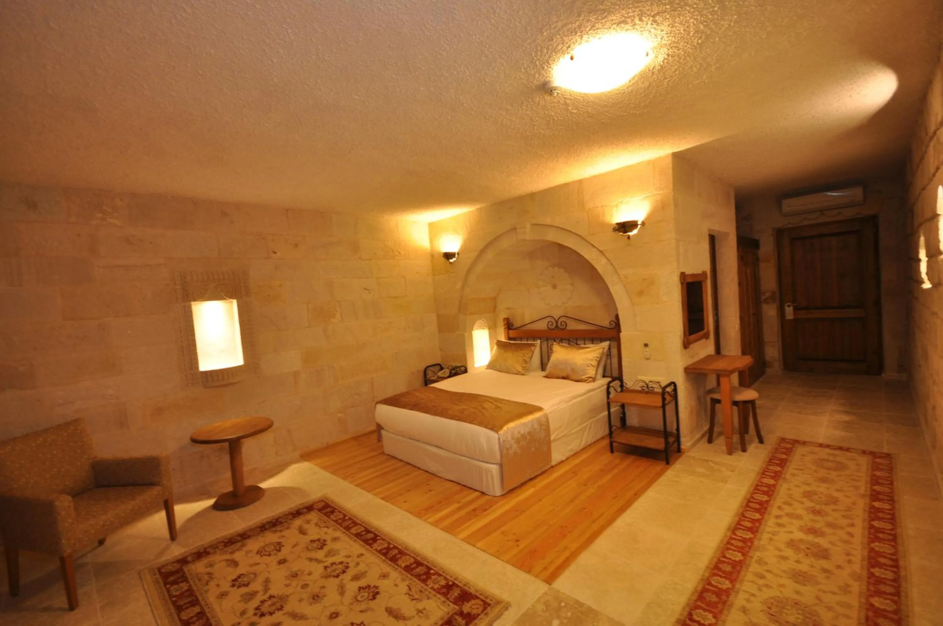 Photo of the whole room, Bed in Goreme Inn Hotel Only Adult